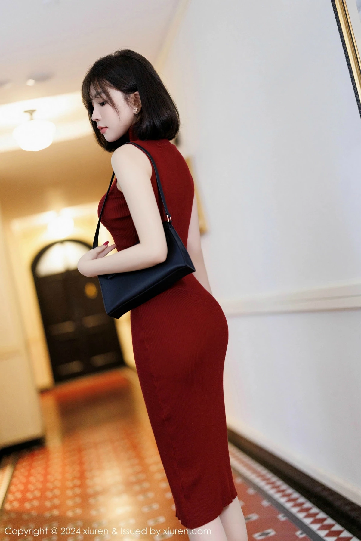 秀人集.com_[XiuRen秀人网]No.9589_女神徐莉芝Booty红色连身裙露浅色内衣配超薄肉丝秀美腿诱惑写真91P