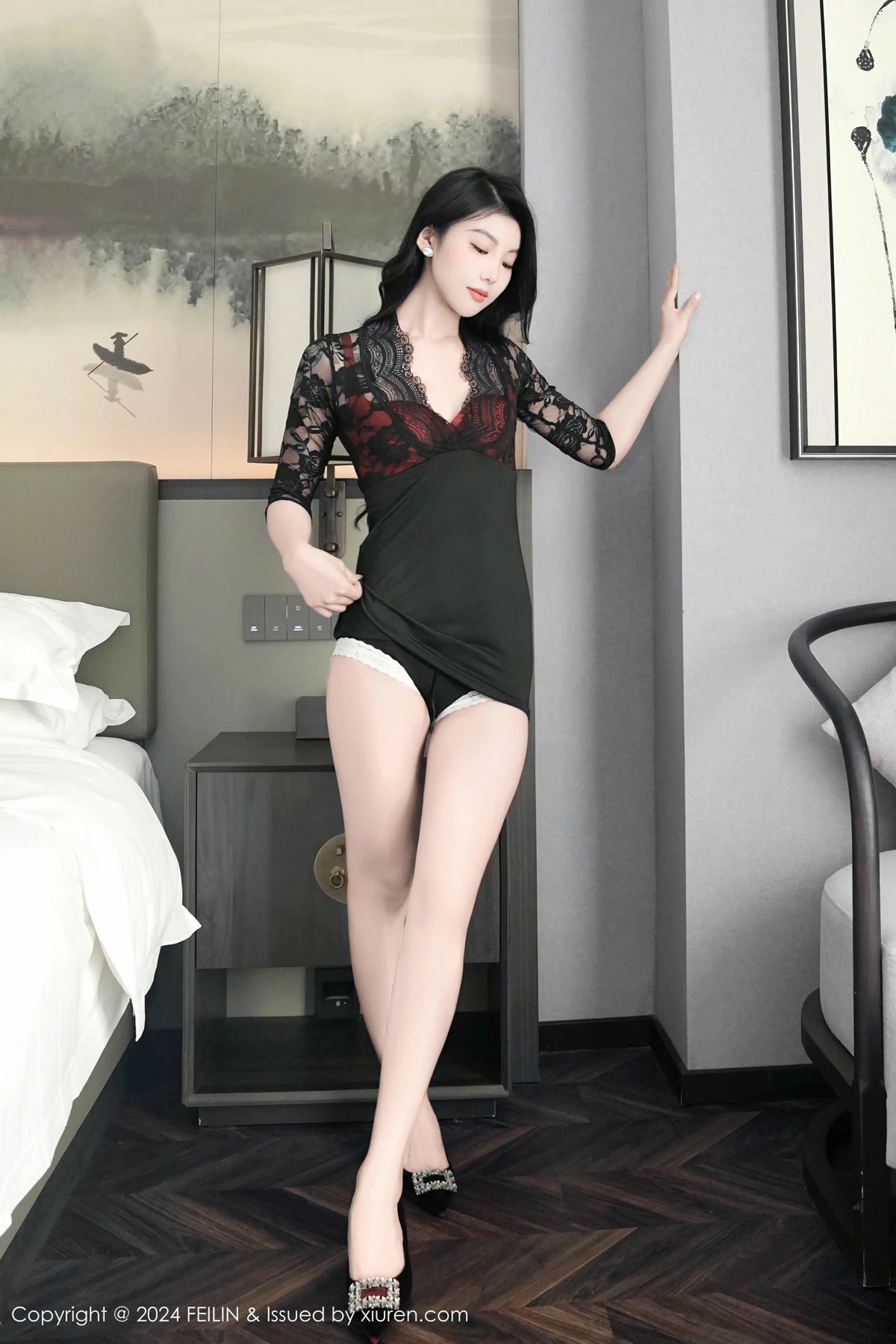 秀人集.com_[FeiLin嗲囡囡]VOL.488_模特希恬儿性感红色内衣配黑色蕾丝短裙秀曼妙身姿撩人诱惑写真61P