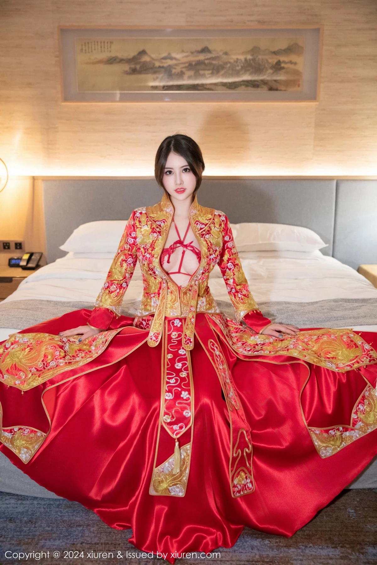 秀人集.com_[XiuRen秀人网]No.9494_模特诗诗kiki性感红色新娘服饰露红色内衣秀惹火身材诱惑写真83P