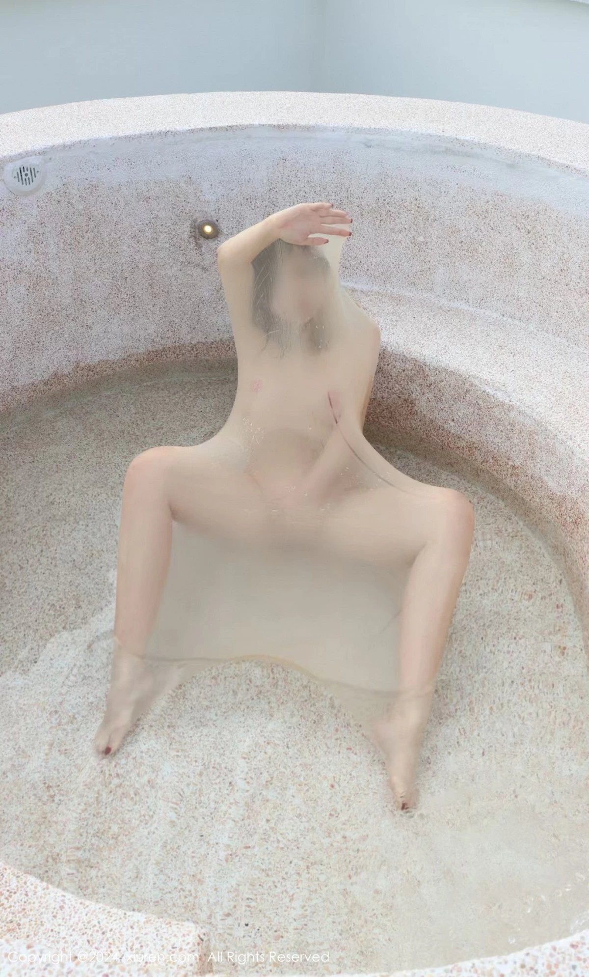 秀人集.com_[XiuRen秀人网]No.9489_模特小薯条nienie户外性感肉色连体衣秀惹火身材撩人诱惑写真80P