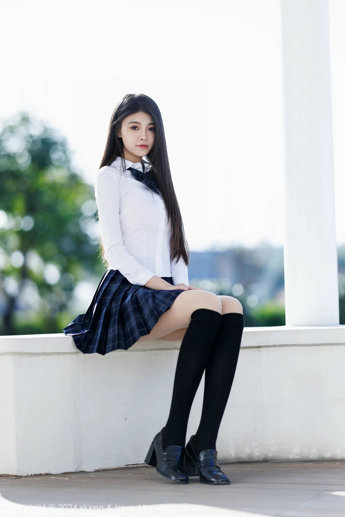 秀人集.com_[XiuRen秀人网]No.9682_模特初梦瑶性感白T露粉红色内衣配超薄肉丝秀完美身材诱惑写真91P