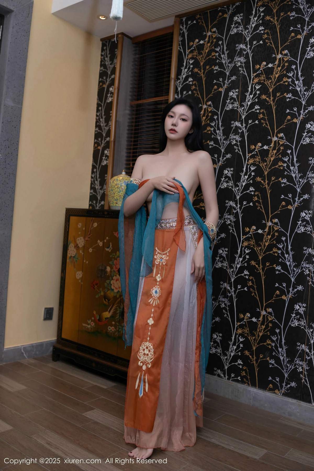 秀人集.com_[XiuRen秀人网]No.9757_模特安然anran性感古风薄纱服饰配超薄肉丝秀丰满身材诱惑写真81P