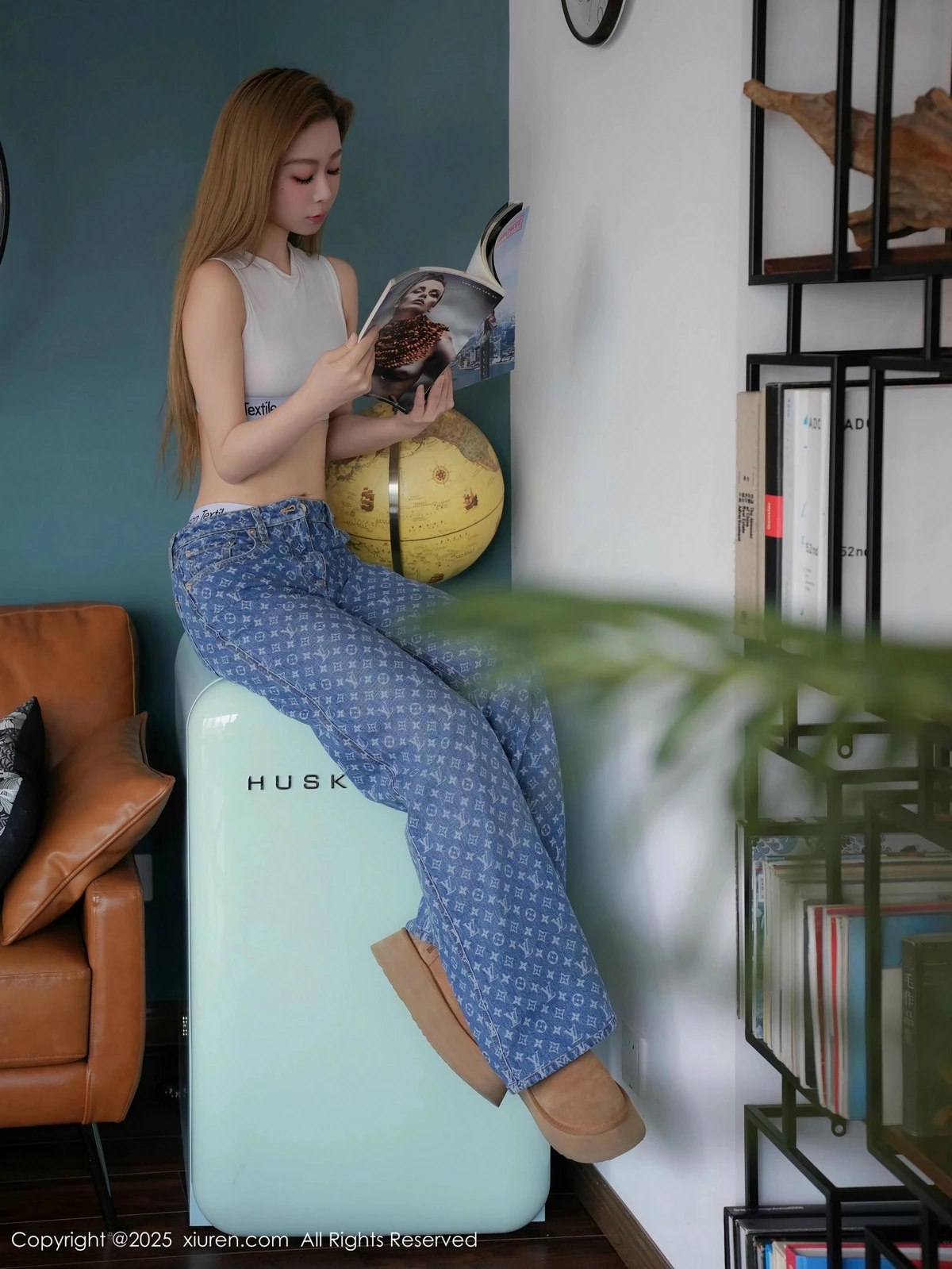 秀人集.com_[XiuRen秀人网]No.9754_模特糖糖❤性感白色运动内衣+轻透黑纱服饰秀曼妙身姿诱惑写真69P