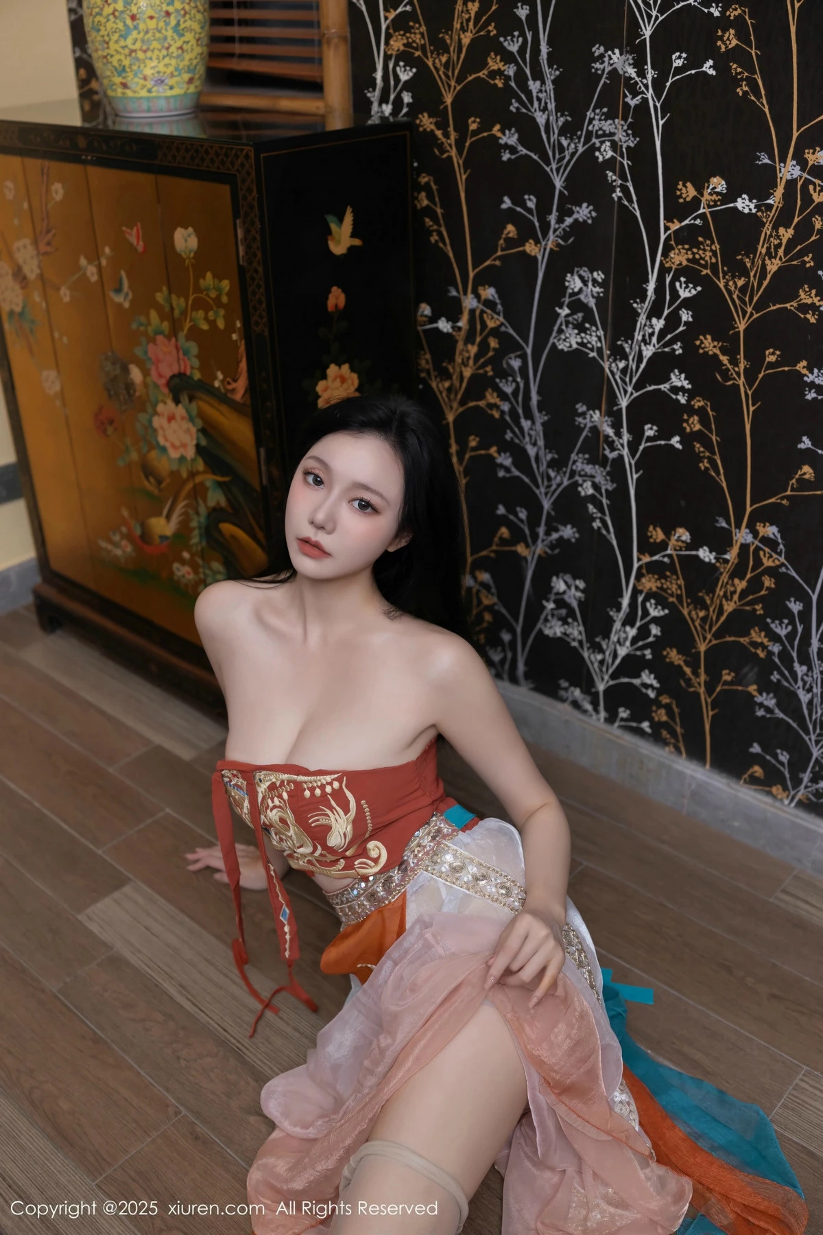 秀人集.com_[XiuRen秀人网]No.9757_模特安然anran性感古风薄纱服饰配超薄肉丝秀丰满身材诱惑写真81P