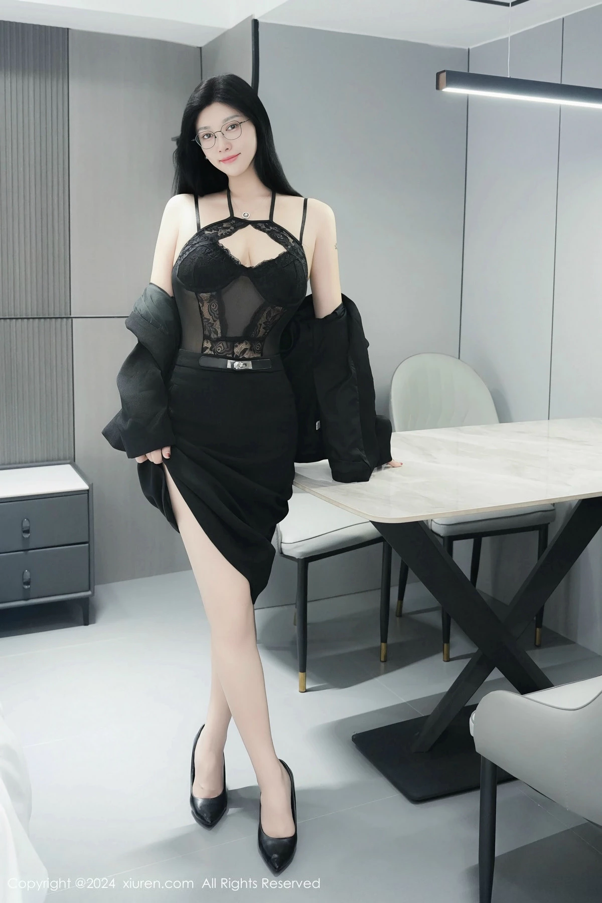 秀人集.com_[XiuRen秀人网]No.9639_模特雅茹老师性感黑色西服露黑色情趣内衣秀柔美身姿诱惑写真81P