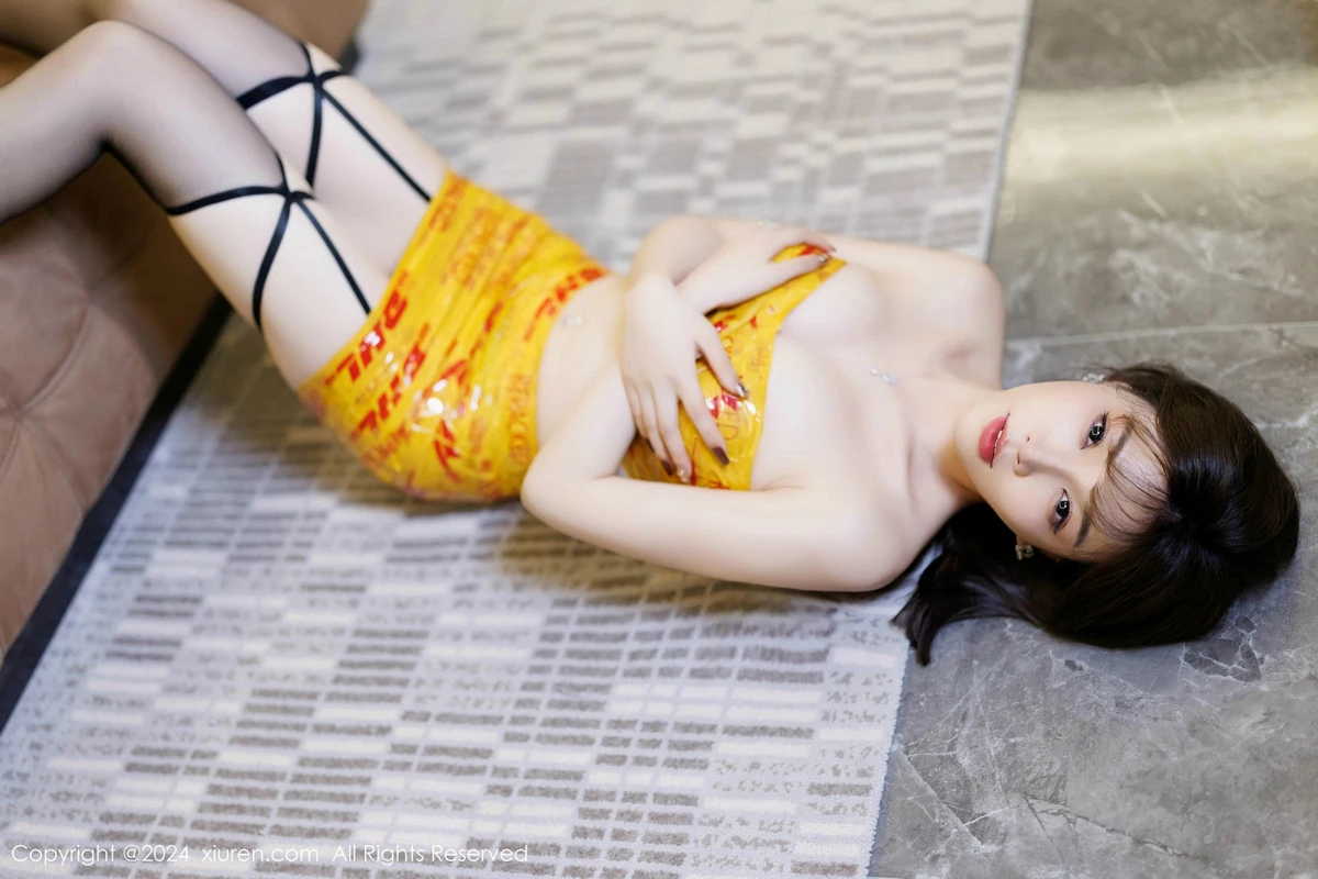 秀人集.com_[XiuRen秀人网]No.9664_女神徐莉芝Booty性感黄色胶布+黑色情趣内衣秀完美身材诱惑写真88P