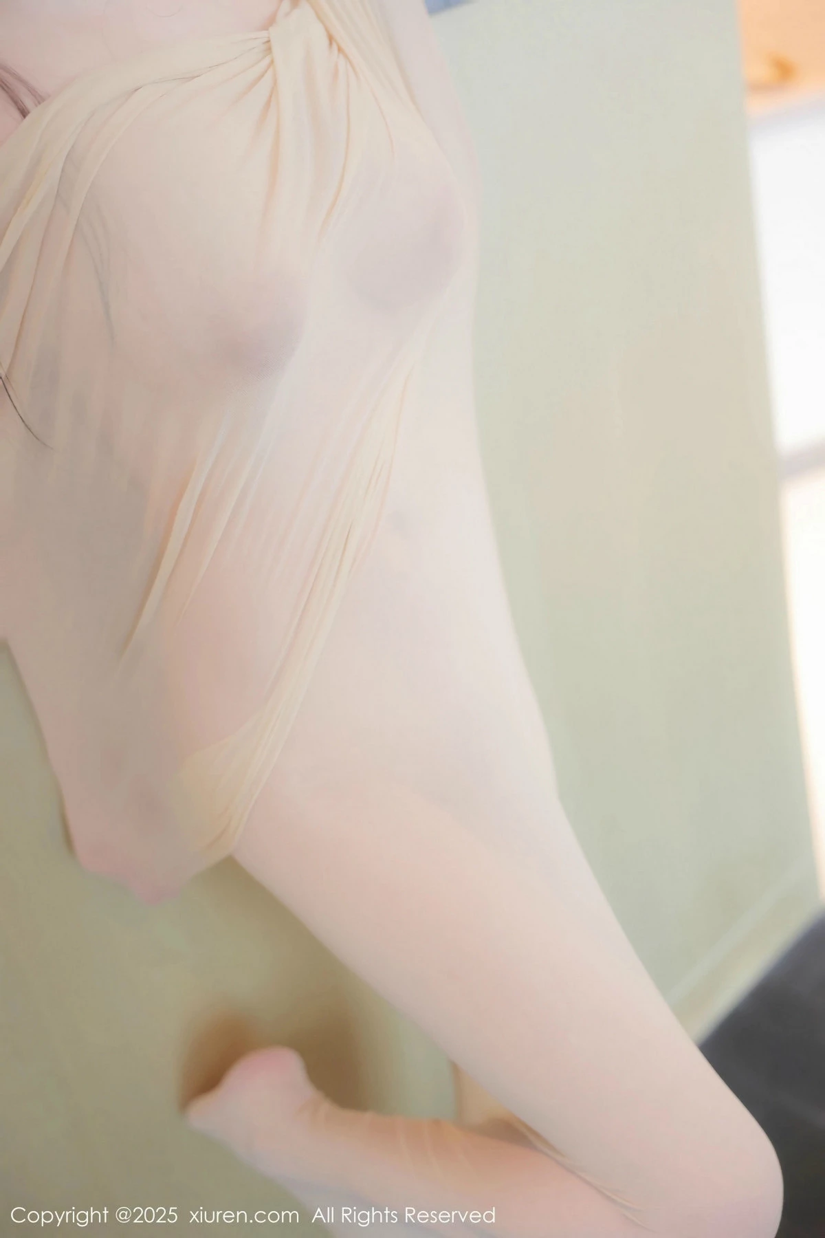 秀人集.com_[XiuRen秀人网]No.9825_新人模特余安安性感超薄原色丝袜连体衣秀凹凸身材惹火诱惑写真83P