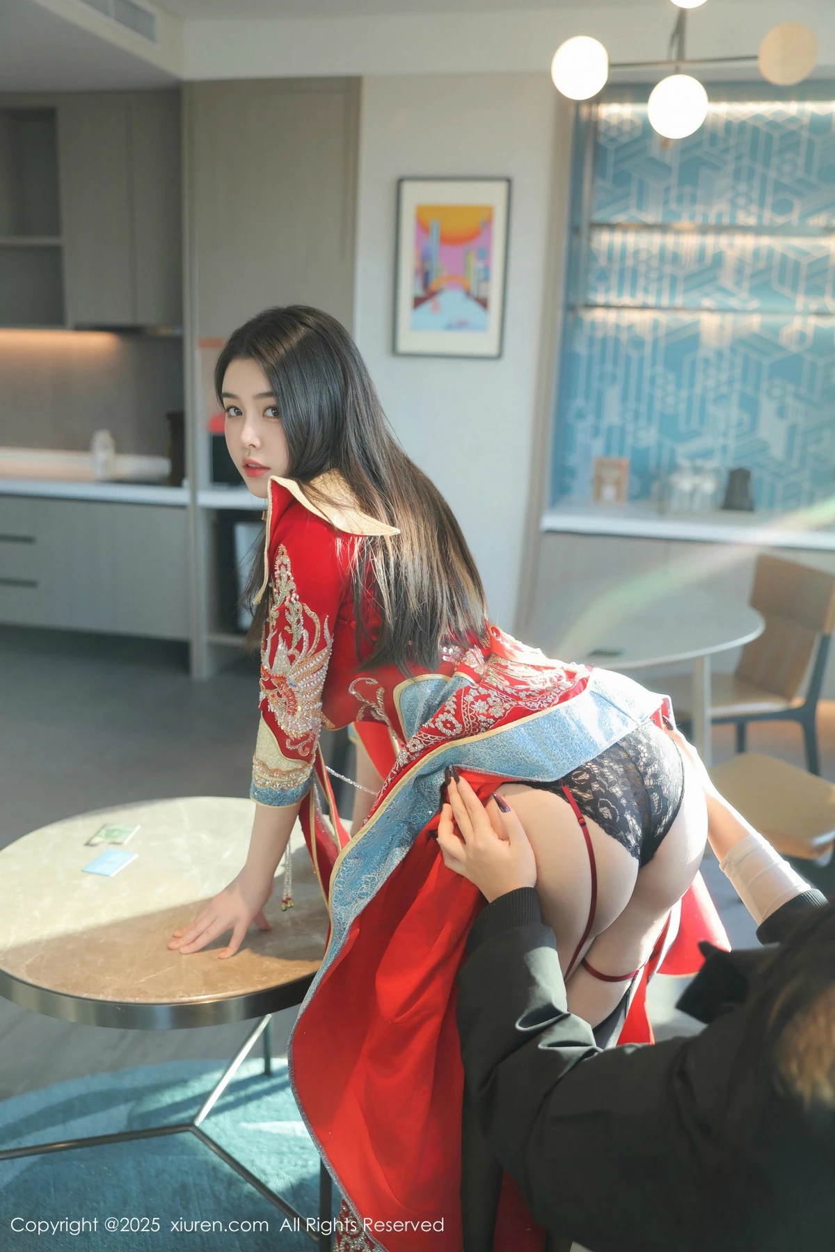 秀人集.com_[XiuRen秀人网]No.9869_模特林若凡F性感红色新娘装配黑丝吊袜半脱秀丰腴身材诱惑写真74P