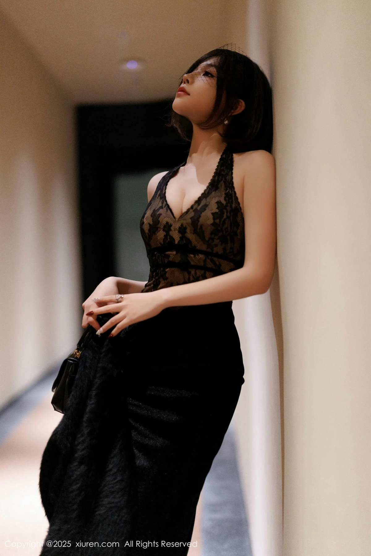 秀人集.com_[XiuRen秀人网]No.9880_女神徐莉芝Booty性感黑色连衣裙+情趣内衣秀曼妙身姿诱惑写真85P