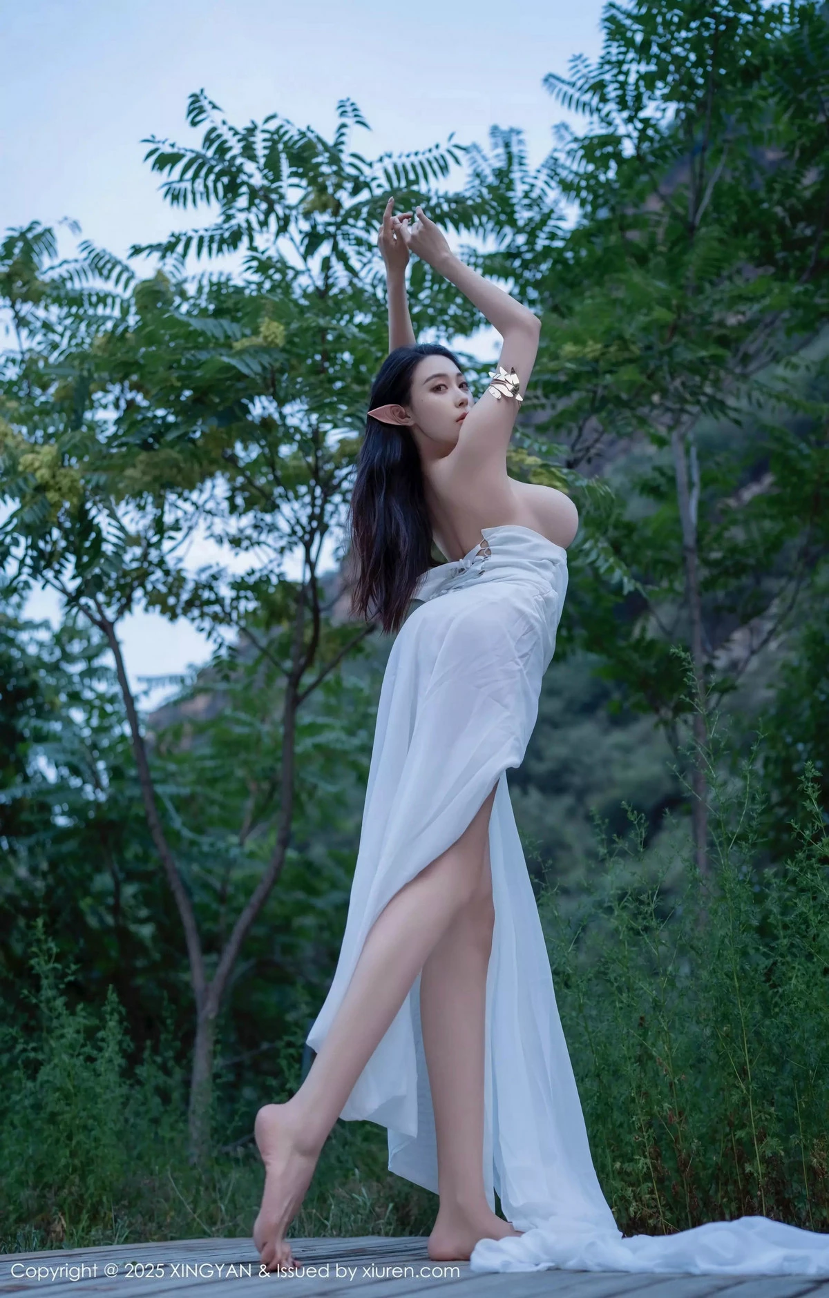 秀人集.com_[XINGYAN星颜社]VOL.314_模特清妙精灵装扮性感白色连衣长裙秀翘臀美腿惹火诱惑写真60P