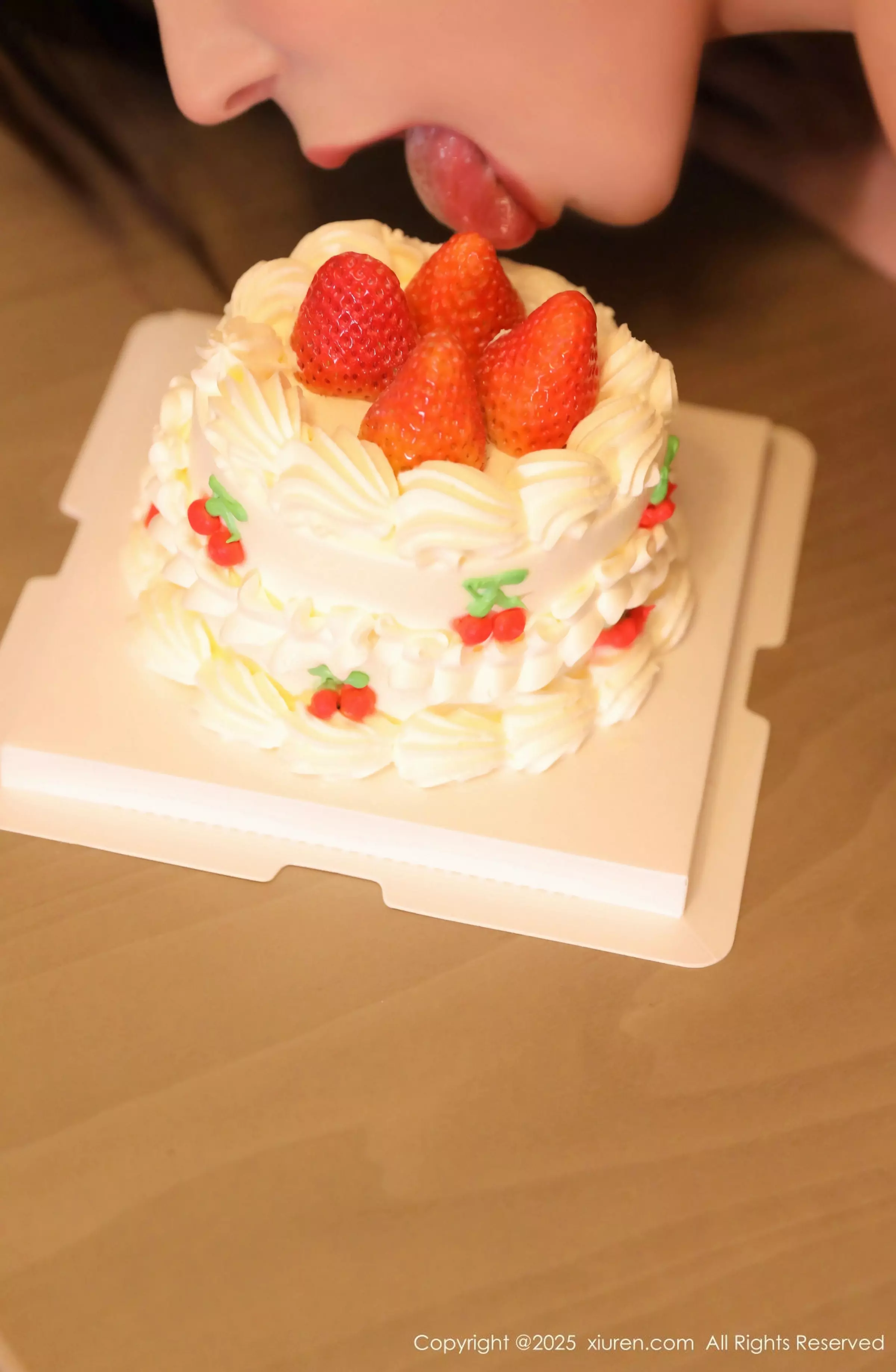 秀人集.com_[XiuRen秀人网]No.10029_模特小蛮妖Yummy蓝色连衣短裙配超薄肉丝秀曼妙身材诱惑写真69P