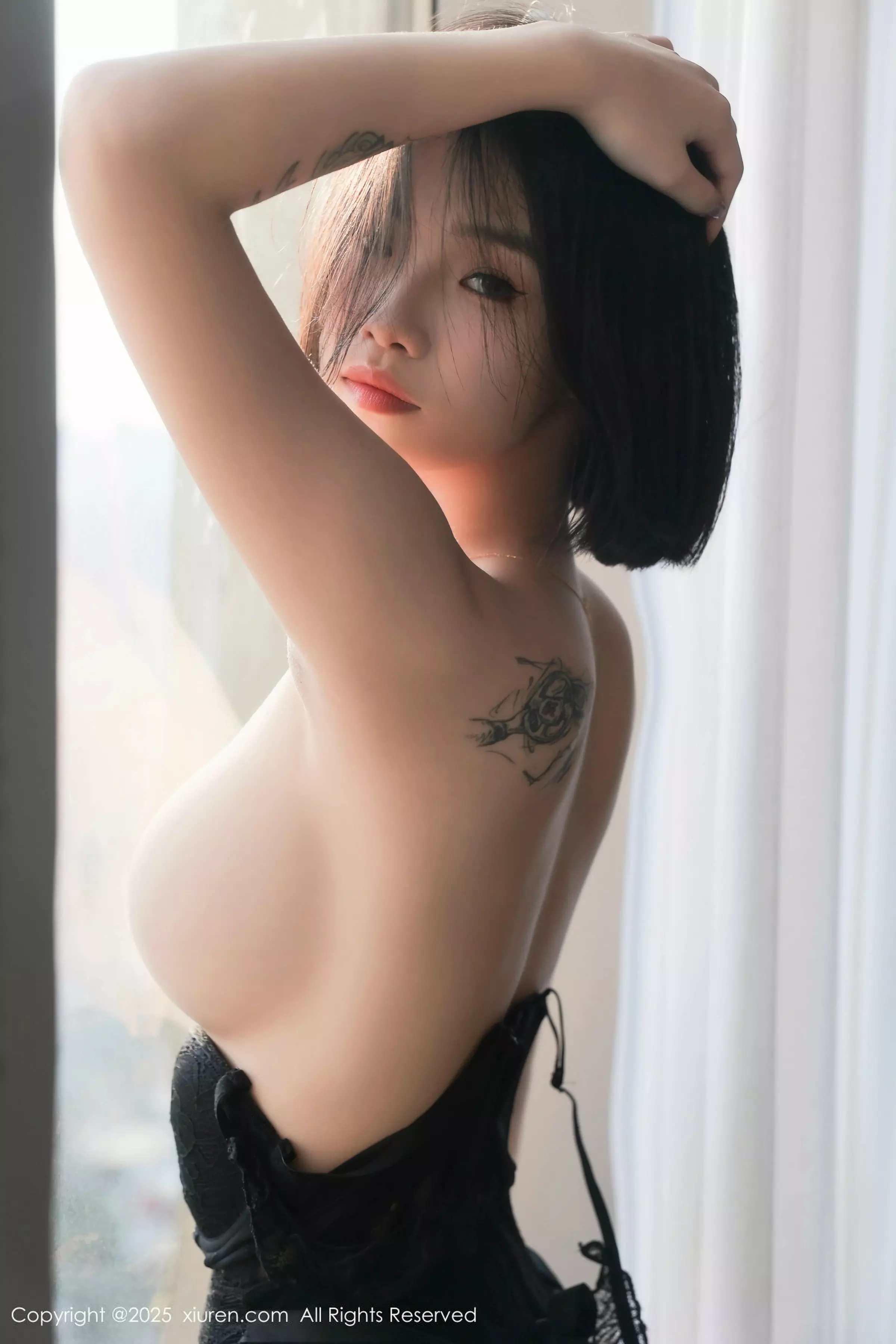 秀人集.com_[XiuRen秀人网]No.10076_模特汐子性感黑色OL服饰配超薄黑丝半脱秀翘臀美腿诱惑写真79P