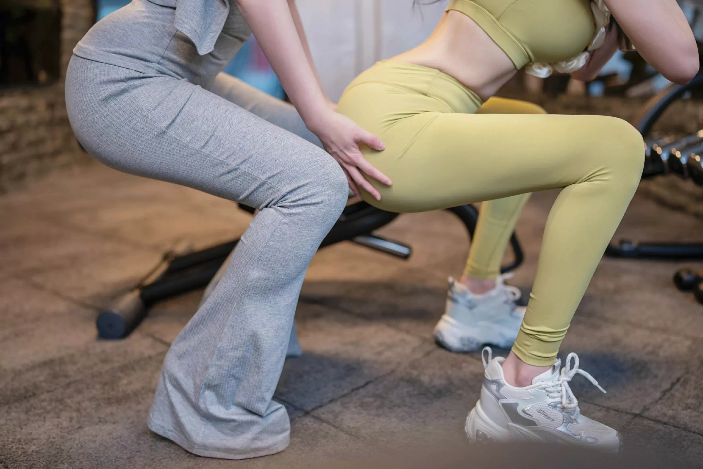 秀人集.com_[XINGYAN星颜社]VOL.333_模特合集女神李丽莎性感紧身运动套装秀完美身材惹火诱惑写真80P