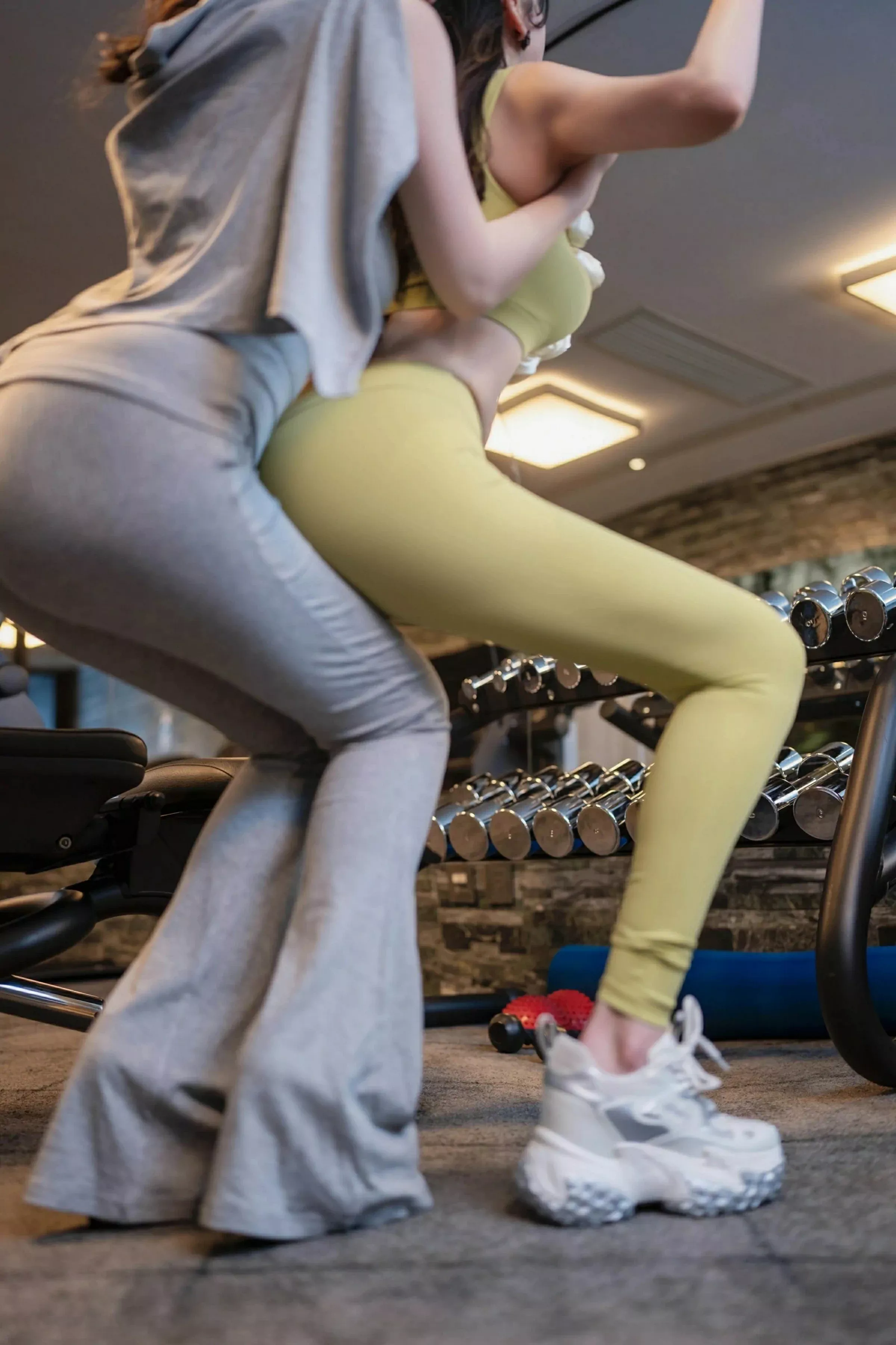 秀人集.com_[XINGYAN星颜社]VOL.333_模特合集女神李丽莎性感紧身运动套装秀完美身材惹火诱惑写真80P