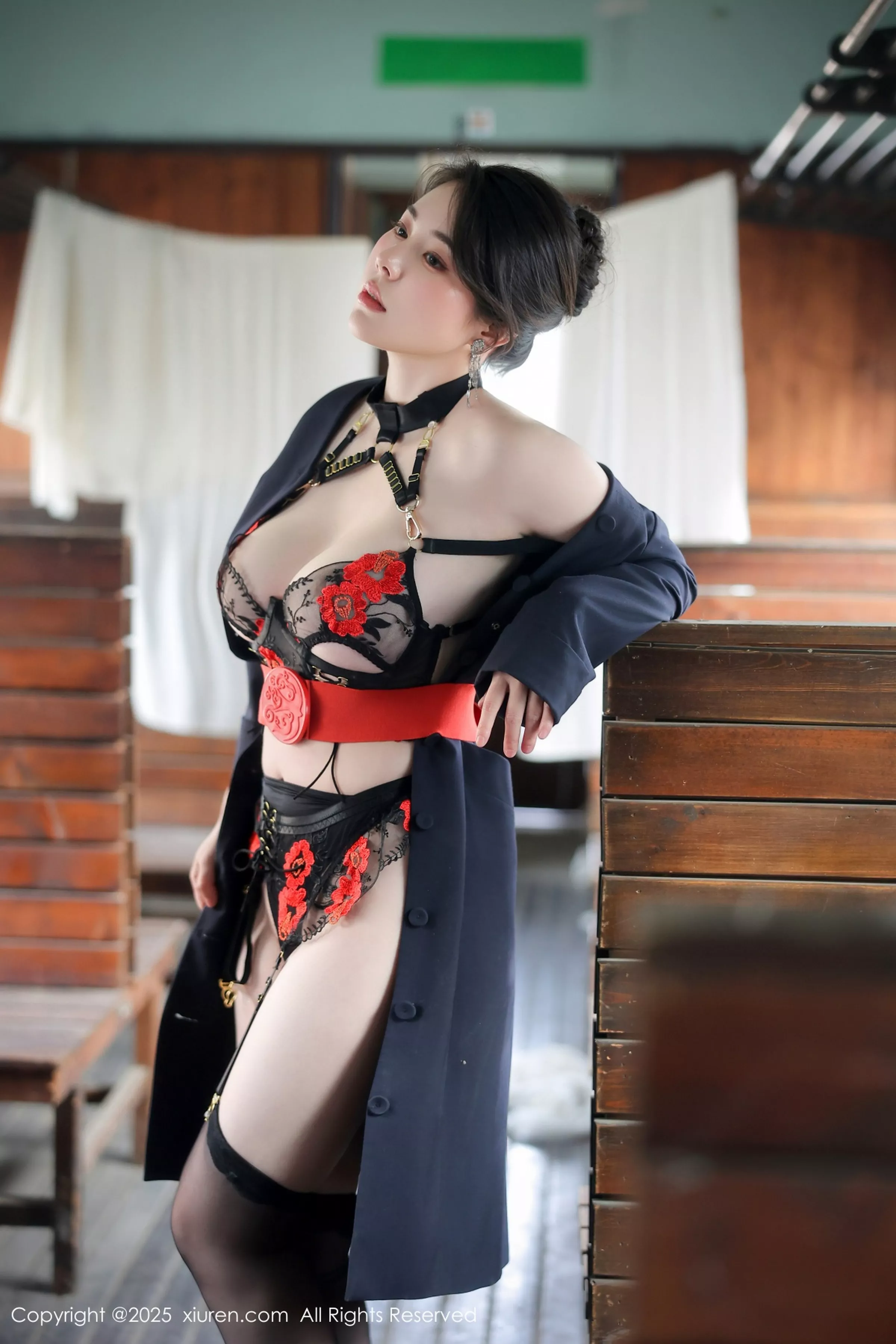 秀人集.com_[XiuRen秀人网]No.10155_模特白茹雪abby性感黑色情趣内衣配黑丝吊袜秀丰腴身材诱惑写真78P