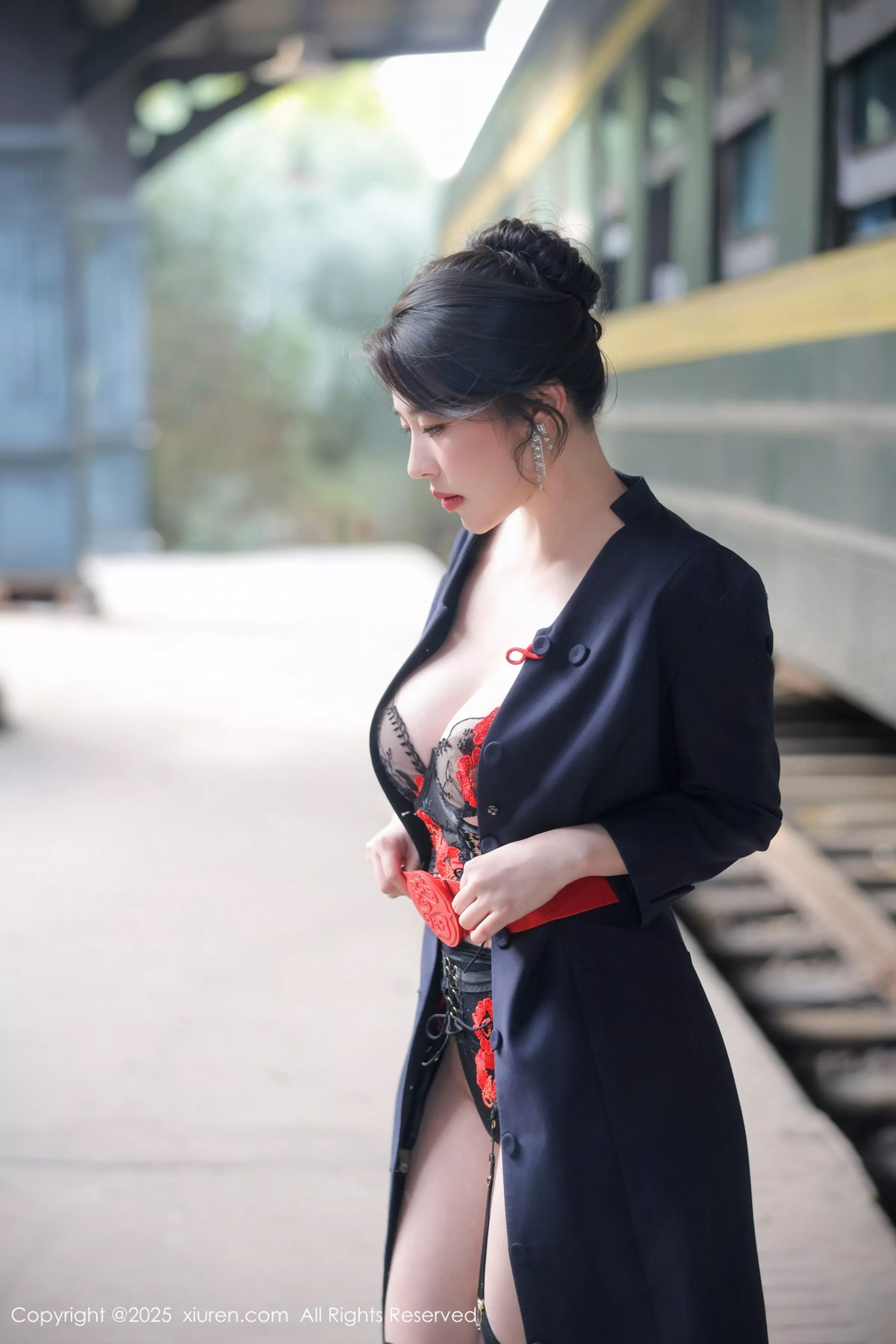 秀人集.com_[XiuRen秀人网]No.10155_模特白茹雪abby性感黑色情趣内衣配黑丝吊袜秀丰腴身材诱惑写真78P