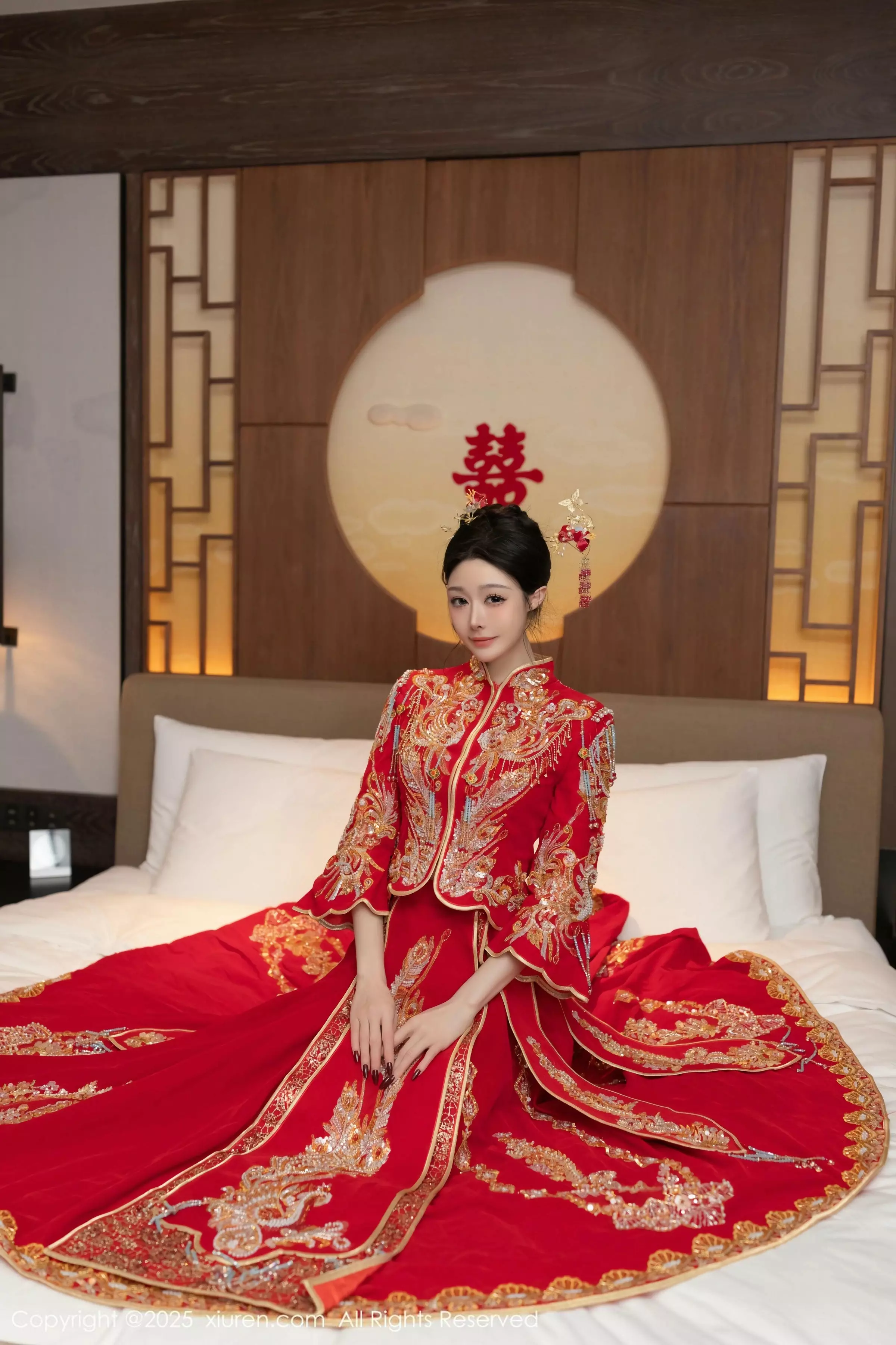 秀人集.com_[XiuRen秀人网]No.10055_模特小逗逗新婚主题性感红色蕾丝内衣配黑丝吊袜完美诱惑写真82P