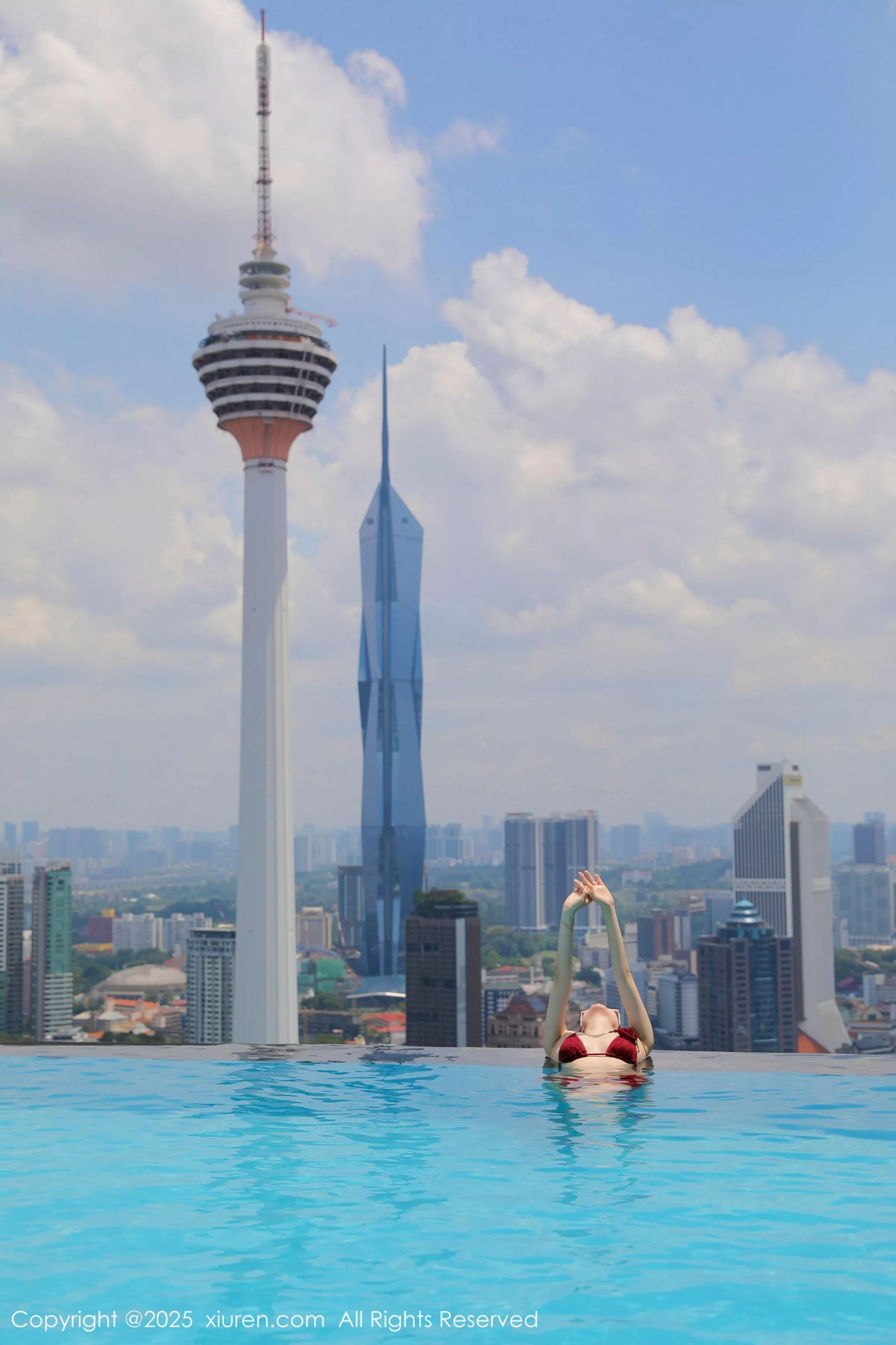 秀人集.com_[XiuRen秀人网]No.10172_模特Candy糖糖泳池场景性感红色比基尼服饰秀丰腴身材诱惑写真82P