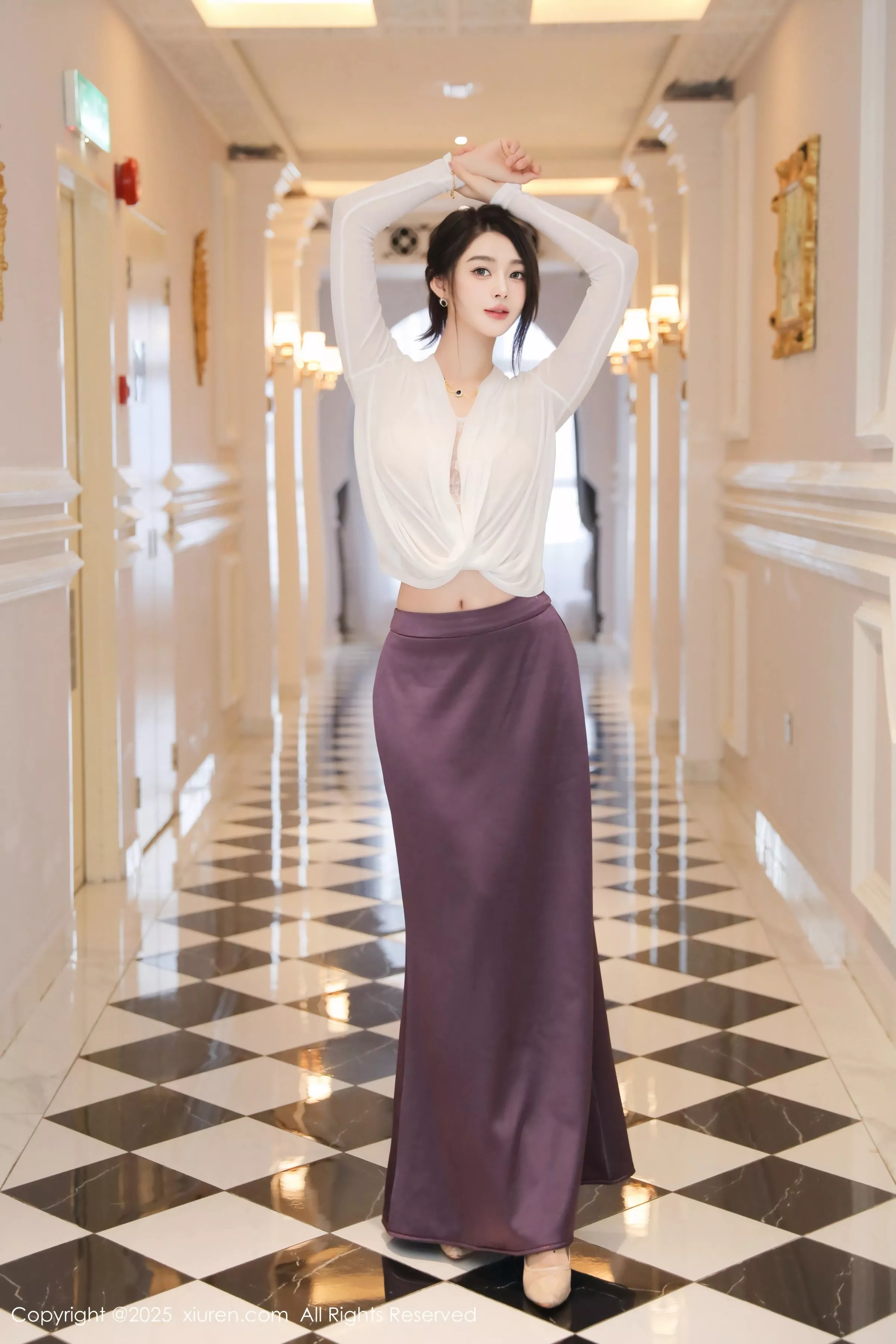 秀人集.com_[XiuRen秀人网]No.10201_模特Candy糖糖白上衣配紫色长裙露肉丝吊袜秀丰腴身材诱惑写真75P