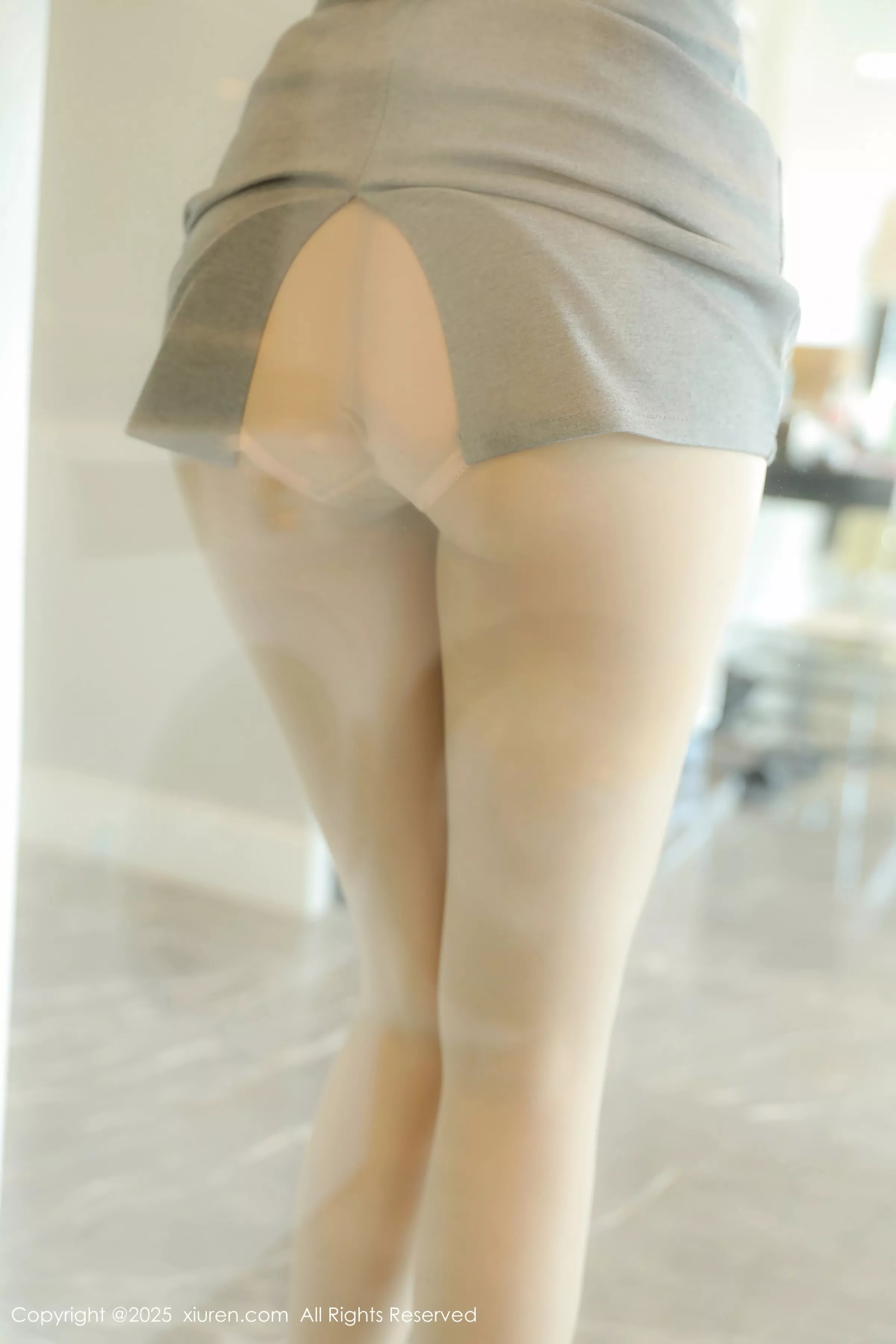 秀人集.com_[XiuRen秀人网]No.10213_模特希雅sia性感OL服饰露黑色内衣配白丝袜秀丰腴身材诱惑写真81P