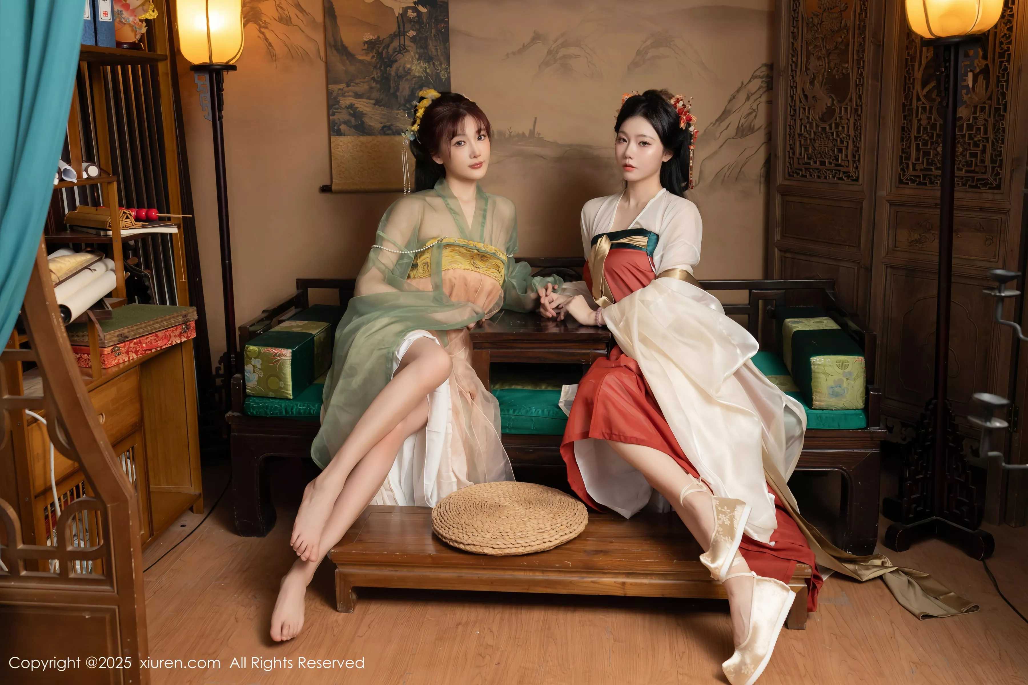 秀人集.com_[XiuRen秀人网]No.10223_模特合集女神陆萱萱＆安然anran激情互动薄纱古装撩人诱惑写真80P