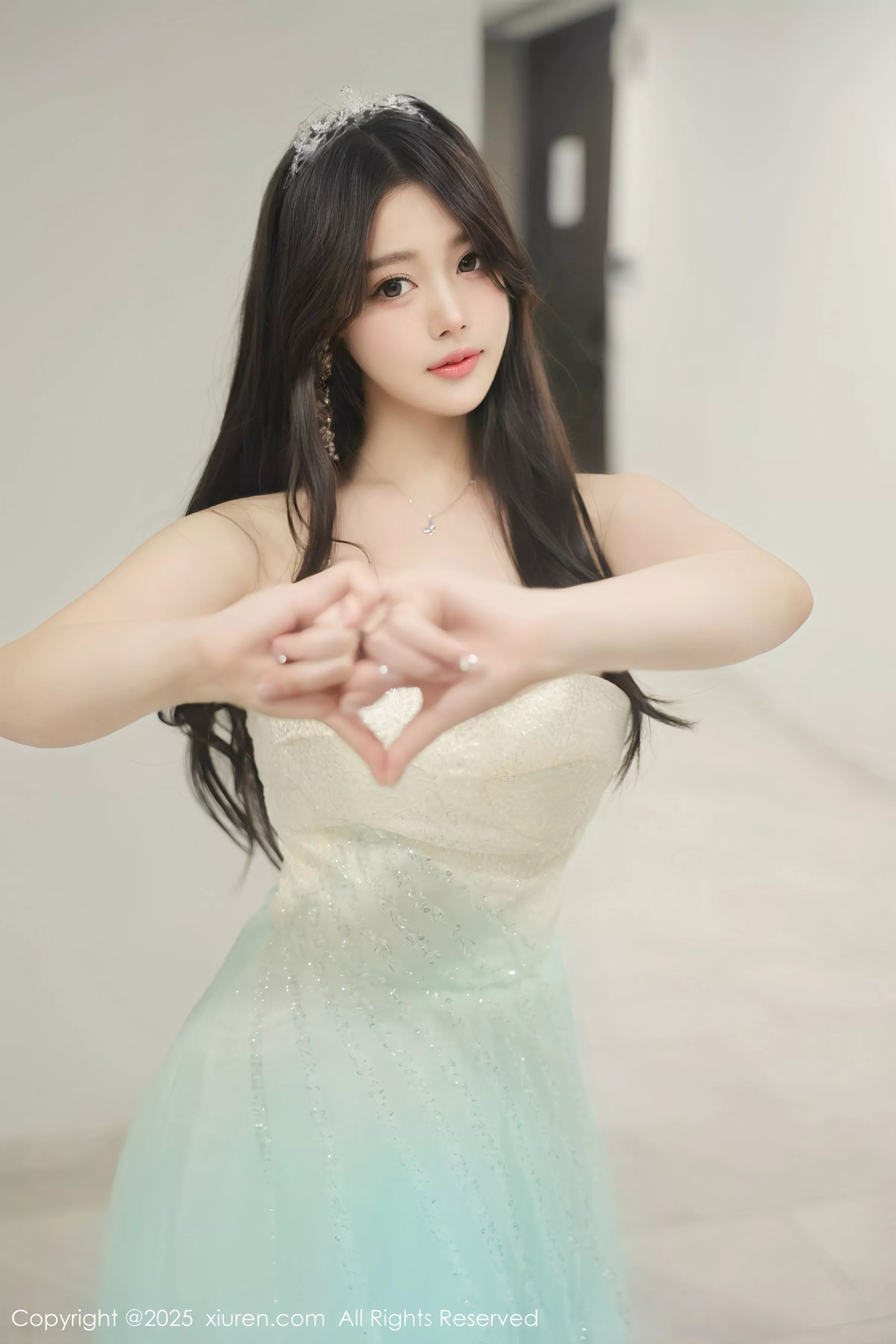 秀人集.com_[XiuRen秀人网]No.10222_模特蛋蛋宝性感紫色蕾丝内衣配超薄丝袜秀丰满身材撩人诱惑写真78P