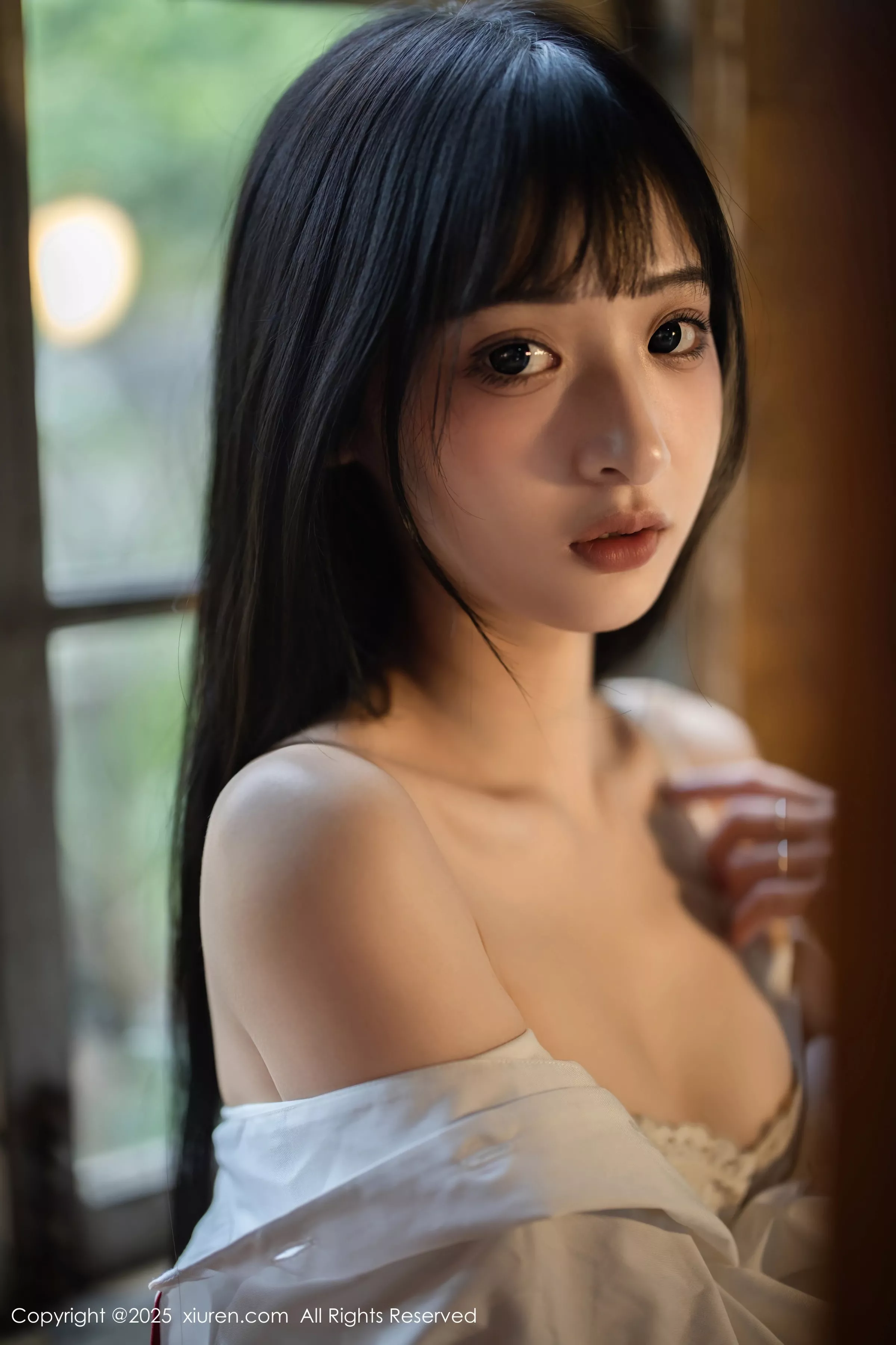 秀人集.com_[XiuRen秀人网]No.10215_新人模特茂木希子性感红色裙子配肉色丝袜秀完美曲线诱惑写真82P