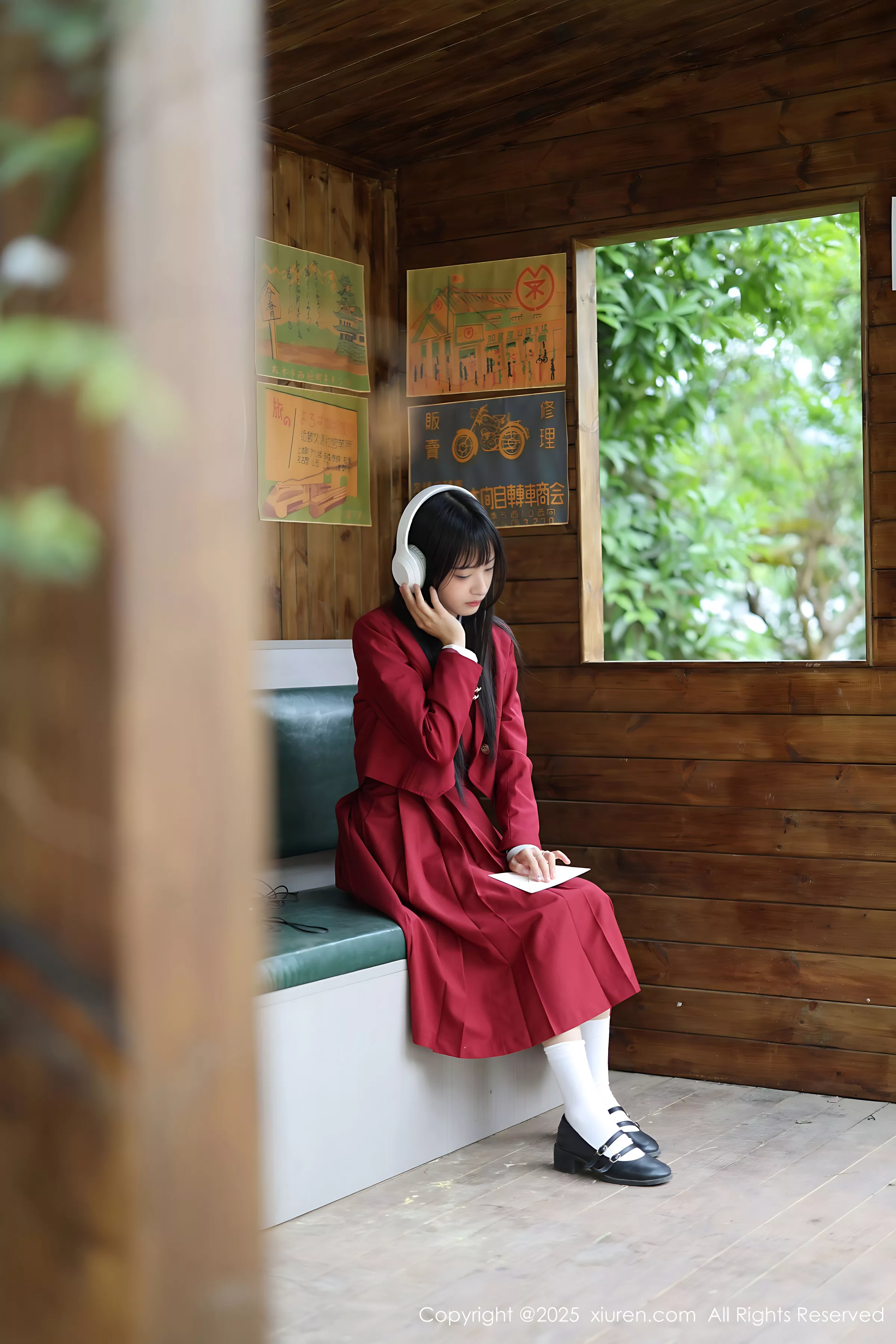 秀人集.com_[XiuRen秀人网]No.10215_新人模特茂木希子性感红色裙子配肉色丝袜秀完美曲线诱惑写真82P