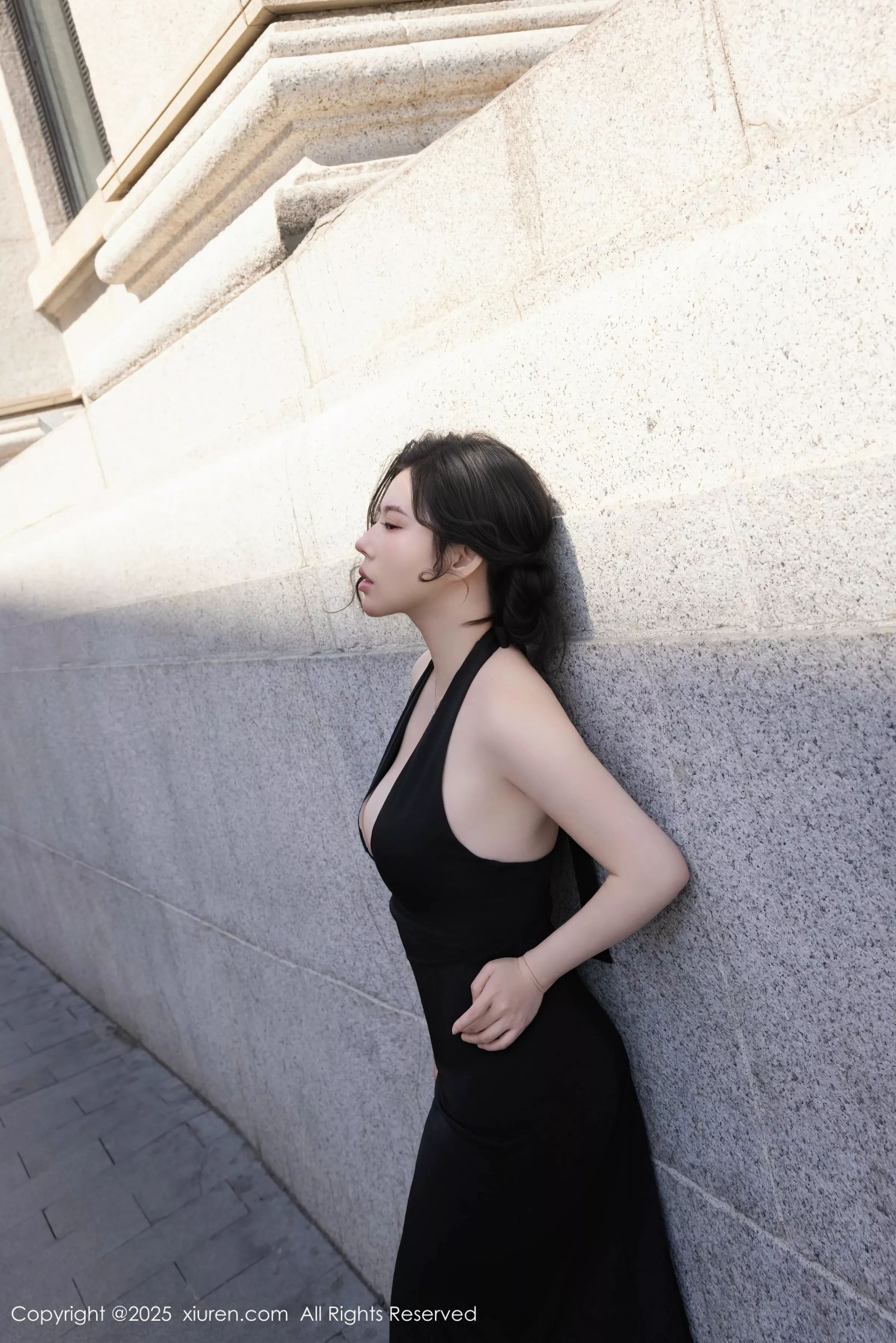 秀人集.com_[XiuRen秀人网]No.10236_模特白茹雪abby性感黑色连衣裙配超薄黑丝秀丰腴身材诱惑写真93P