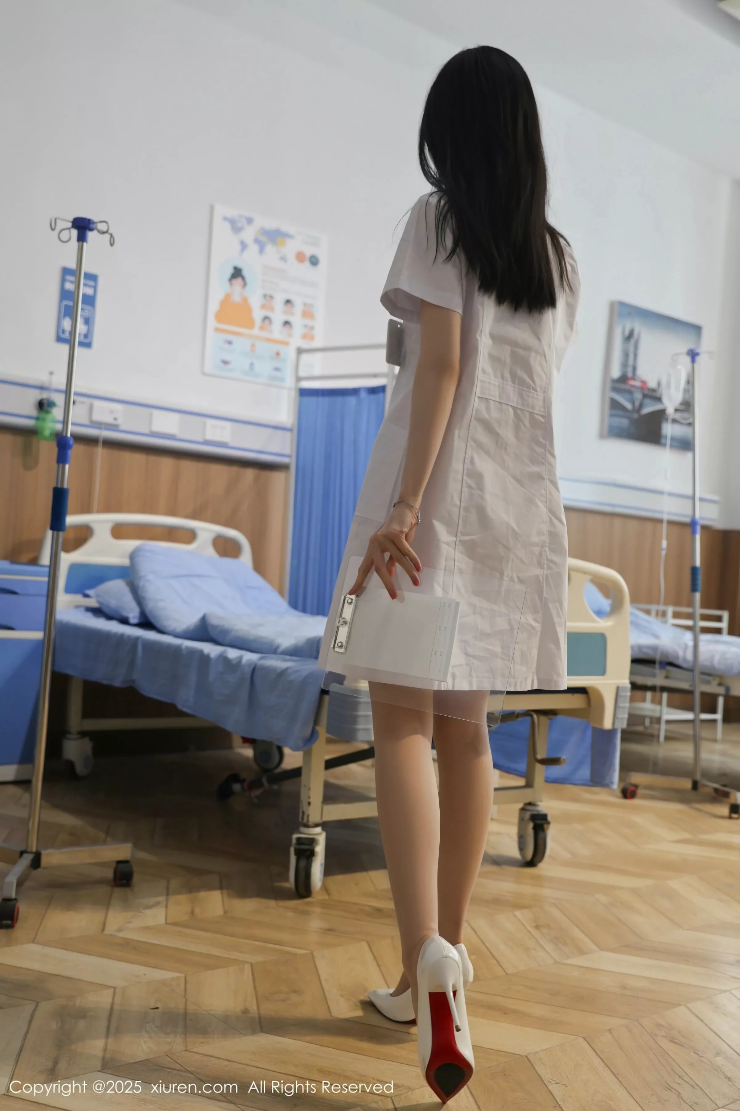 秀人集.com_[XiuRen秀人网]No.10256_模特布丁wow性感护士服露浅色内衣配肉丝袜秀曼妙身材诱惑写真80P