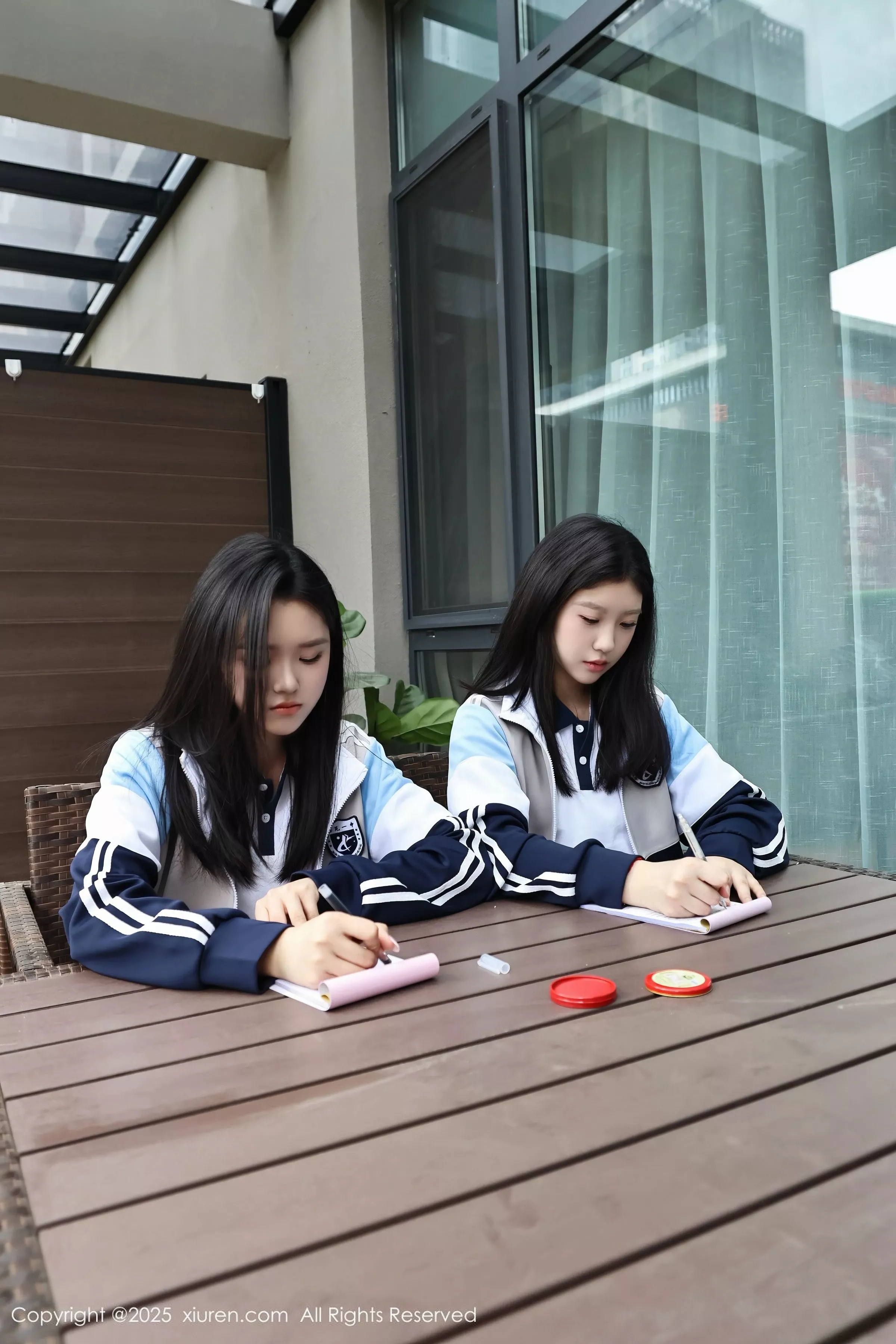 秀人集.com_[XiuRen秀人网]No.10288_模特合集美女小芭乐性感蓝色校服露白色内衣秀曼妙身姿诱惑写真73P