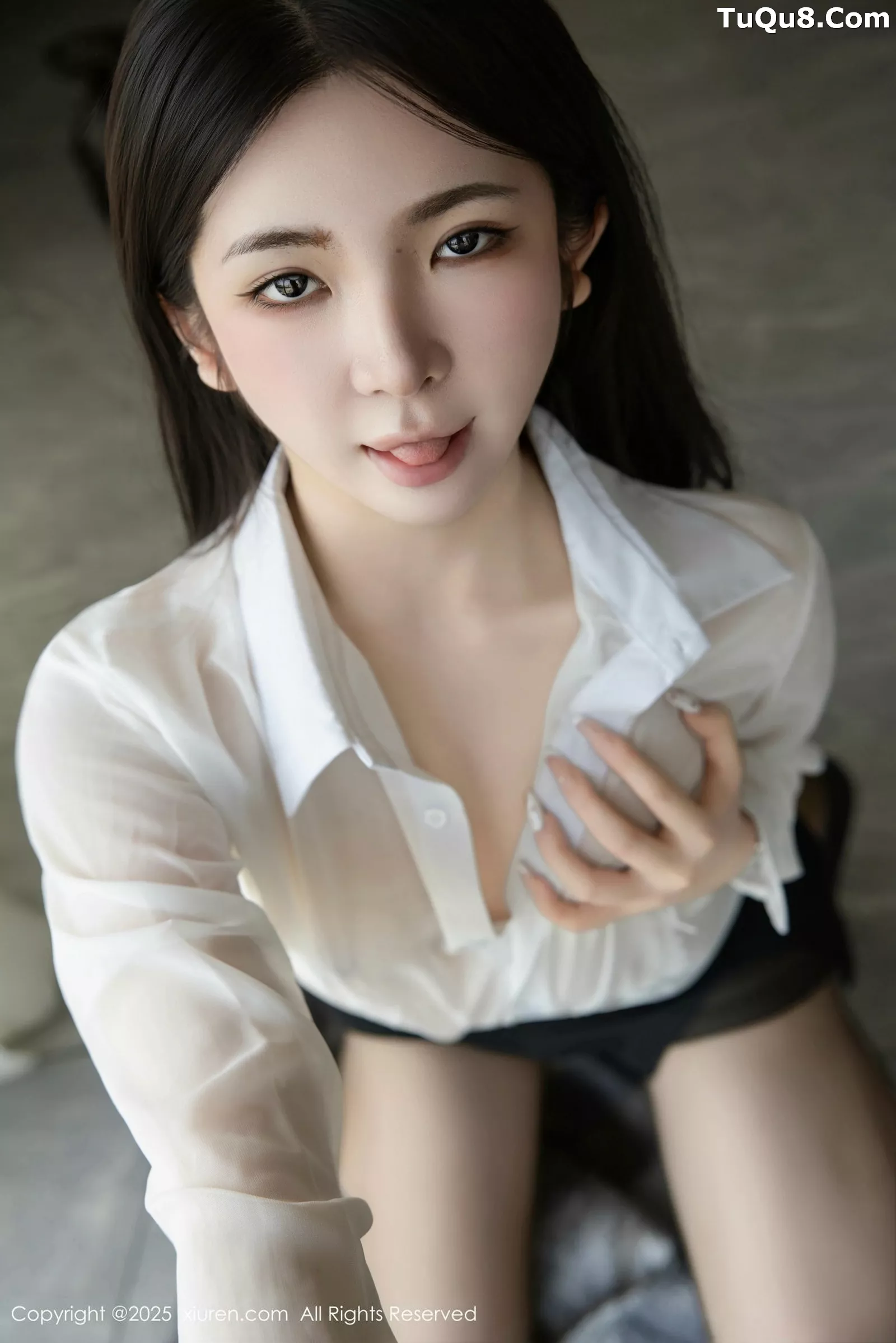 秀人集.com_[XiuRen秀人网]No.10338_新人模特童童Bunny性感OL服饰配超薄黑丝秀曼妙身材诱惑写真77P