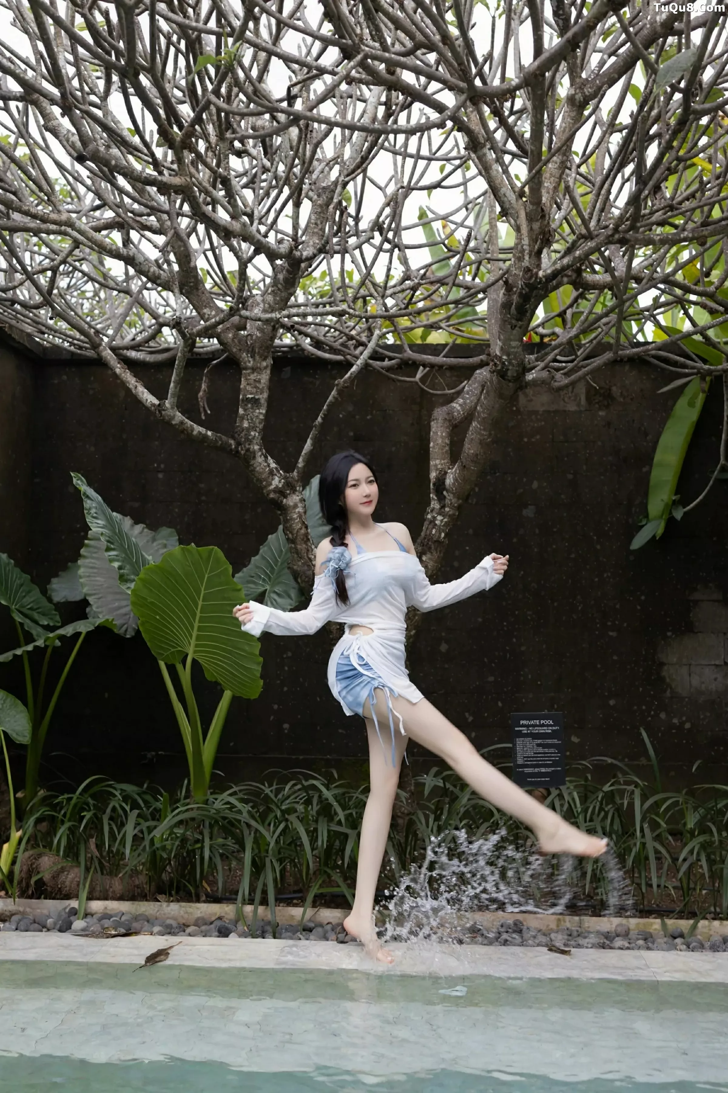 秀人集.com_[XiuRen秀人网]No.10377_模特鱼子酱Fish白色轻透服饰露蓝色比基尼秀曼妙身姿诱惑写真80P