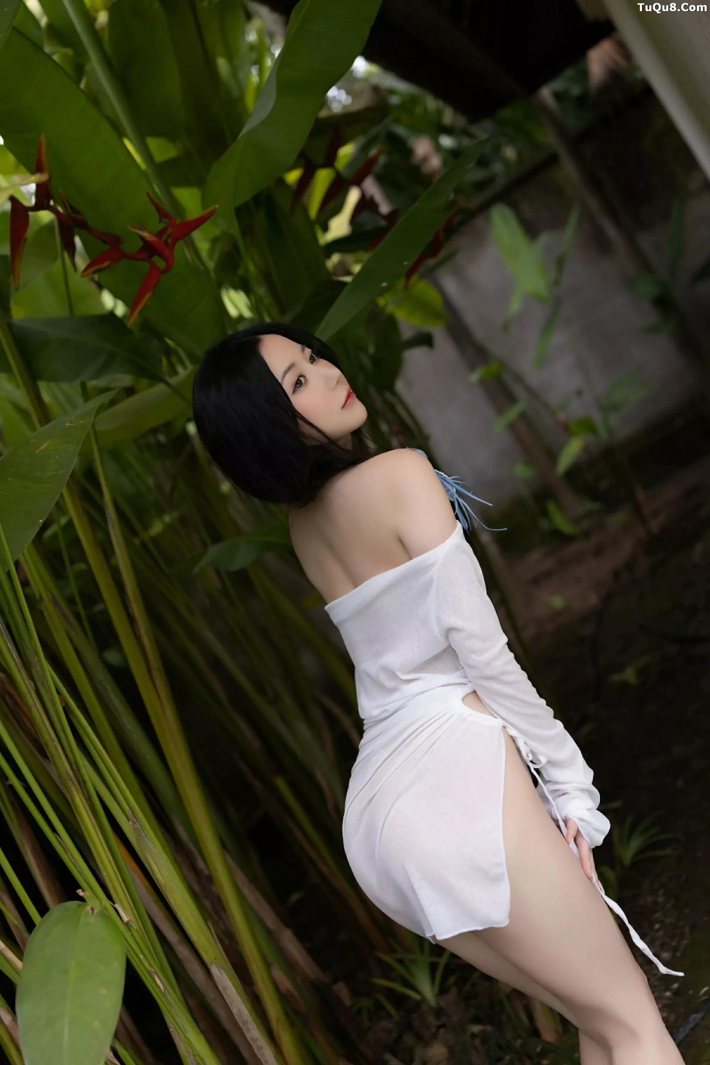 秀人集.com_[XiuRen秀人网]No.10377_模特鱼子酱Fish白色轻透服饰露蓝色比基尼秀曼妙身姿诱惑写真80P