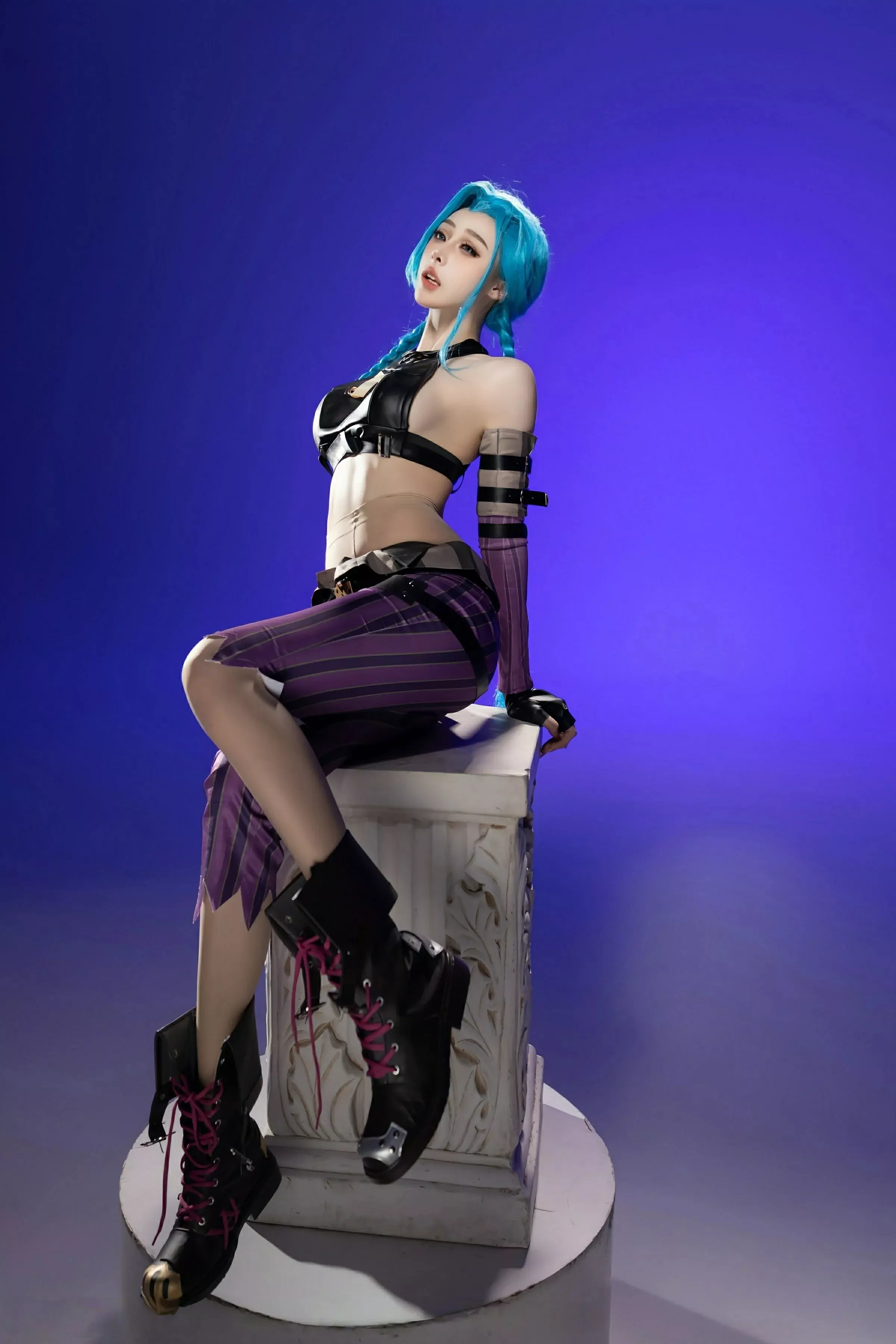 秀人集.com_[XiuRen秀人网]No.10479_模特小逗逗性感Cosplay装扮配肉色丝袜秀曼妙身姿迷人诱惑写真79P