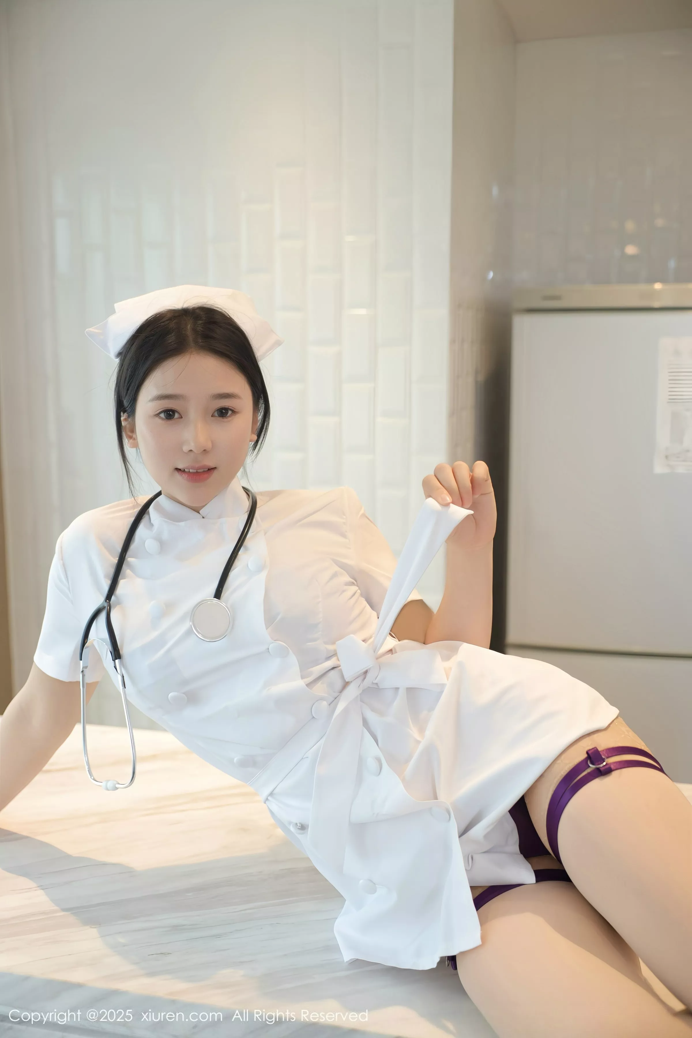 秀人集.com_[XiuRen秀人网]No.10465_模特林嘉馨性感白色护士制服露紫色情趣内衣秀丰腴身材诱惑写真80P