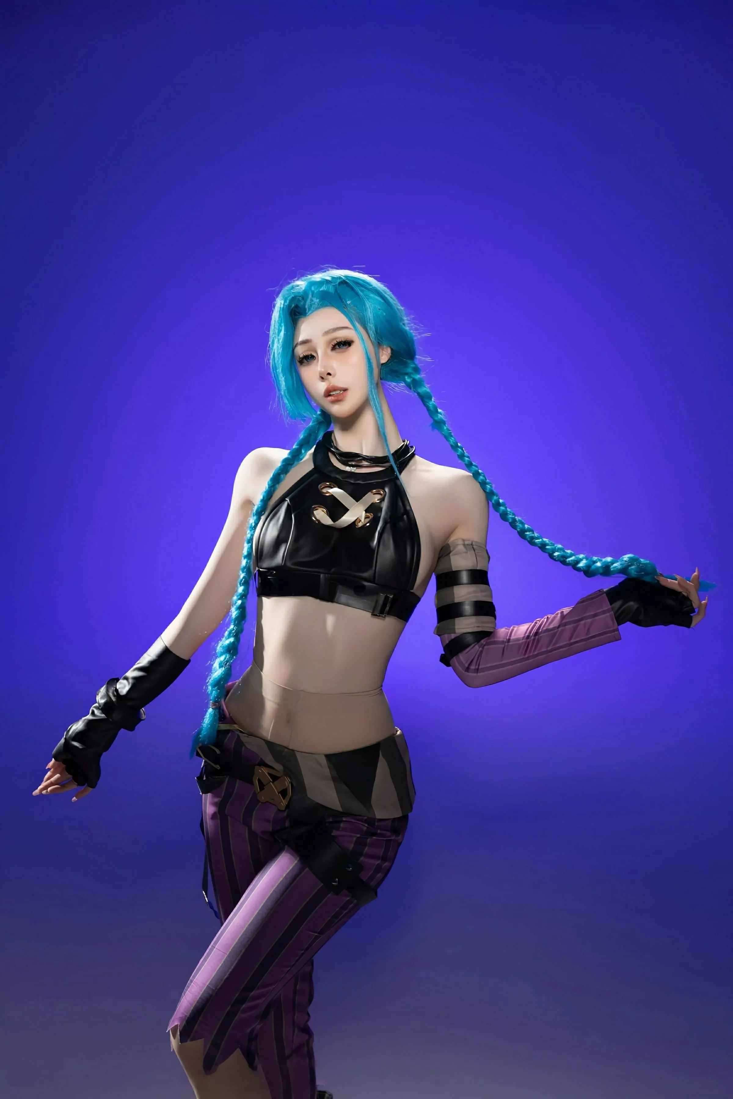 秀人集.com_[XiuRen秀人网]No.10479_模特小逗逗性感Cosplay装扮配肉色丝袜秀曼妙身姿迷人诱惑写真79P