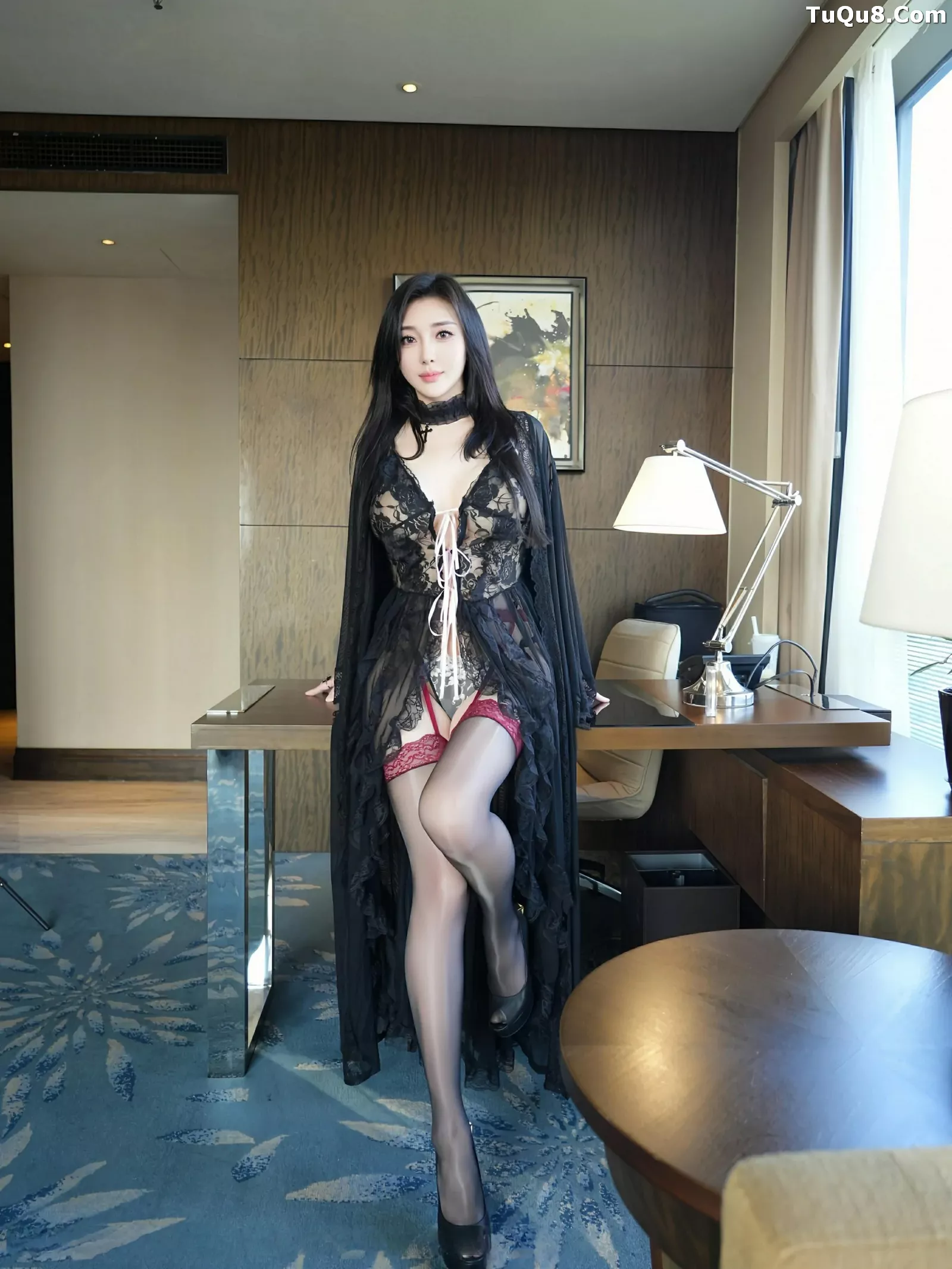 秀人集.com_[XiuRen秀人网]No.10490_模特苏一诺性感黑色睡袍露蕾丝内衣配黑丝袜秀丰满身材诱惑写真80P