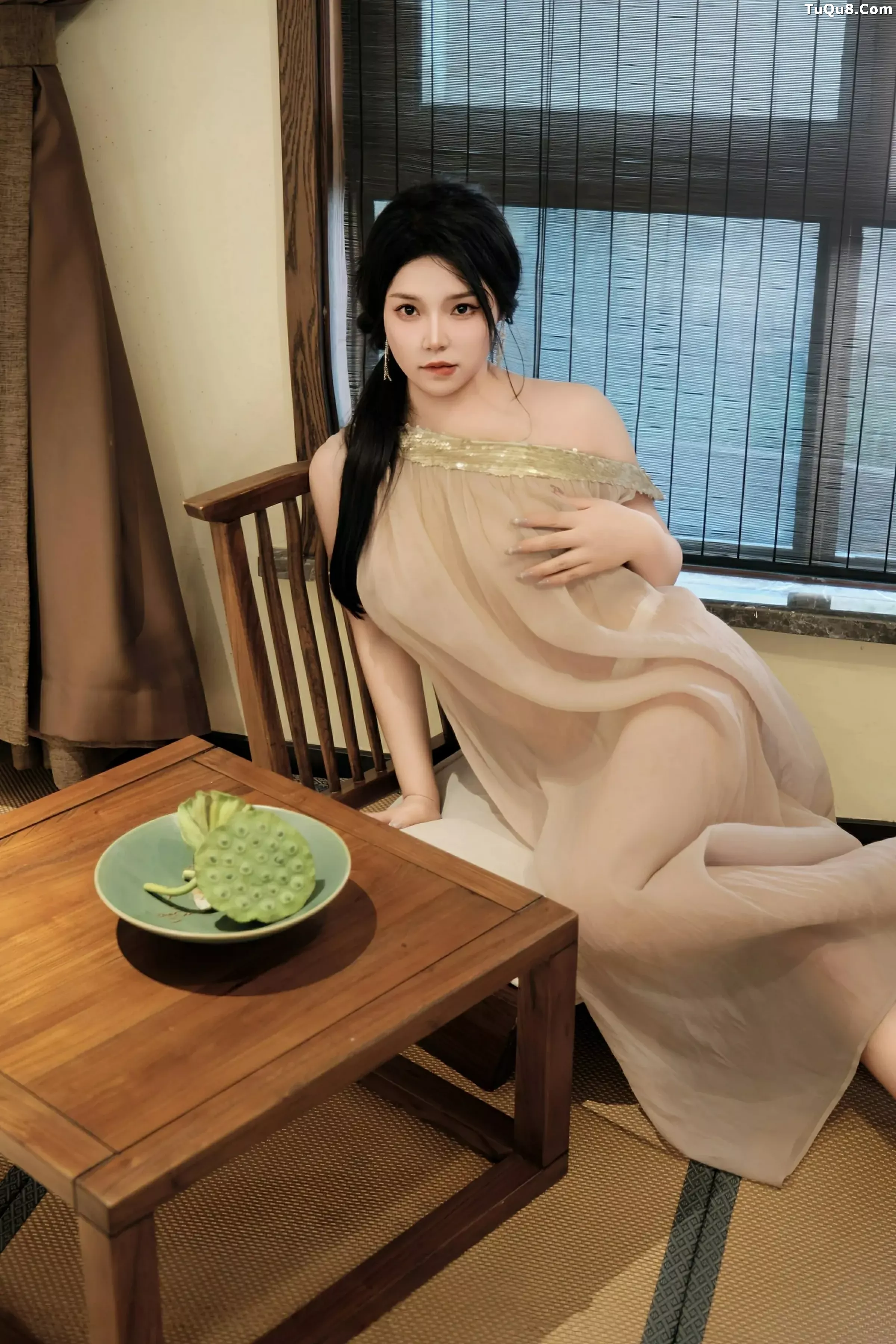 秀人集.com_[XiuRen秀人网]No.10500_模特麦田私房性感透视薄纱连衣长裙半脱秀丰乳肥臀惹火诱惑写真50P