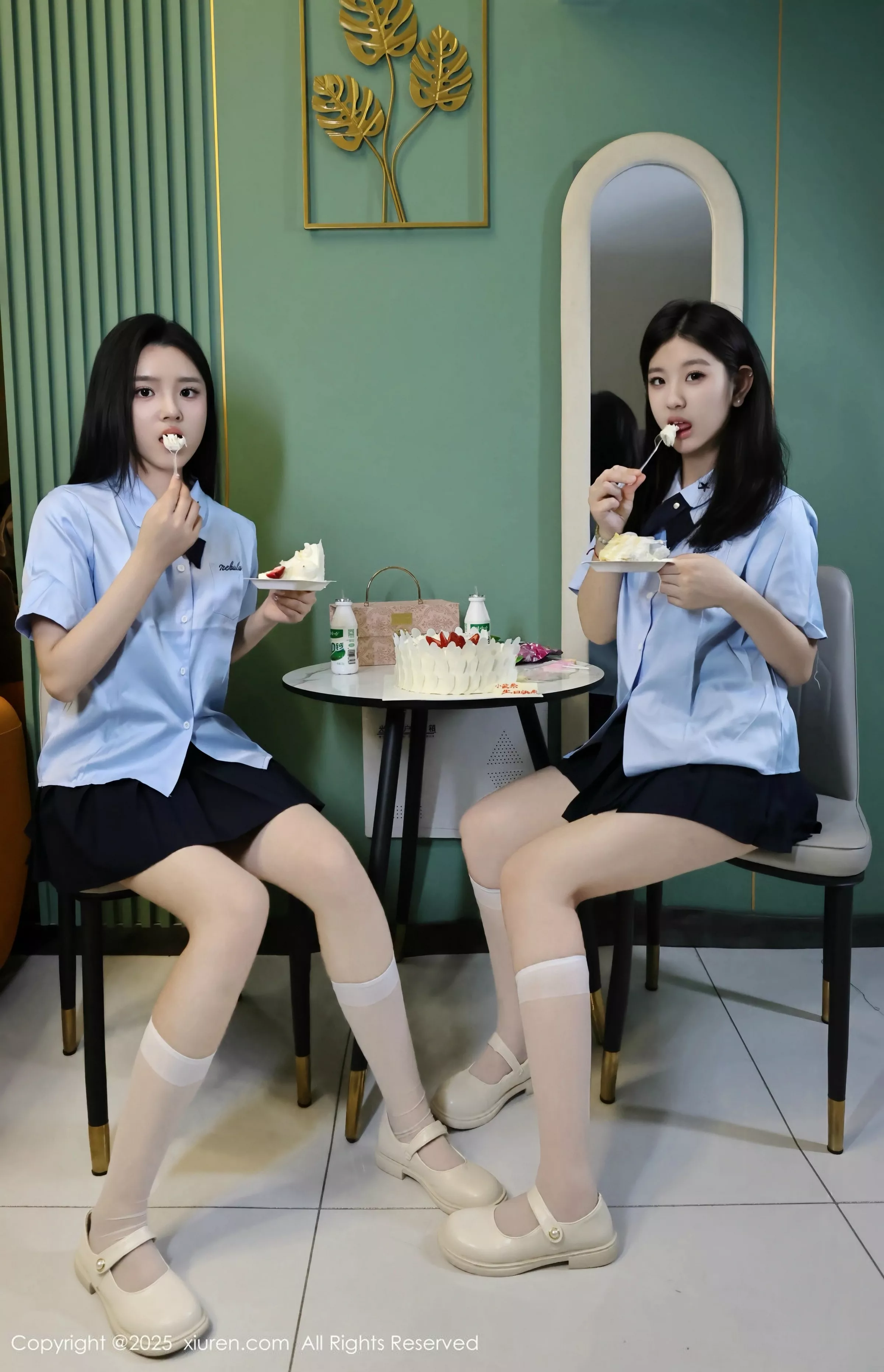 秀人集.com_[XiuRen秀人网]No.10443_模特合集美女小芭乐性感学生制服露粉色内衣秀曼妙身姿诱惑写真77P