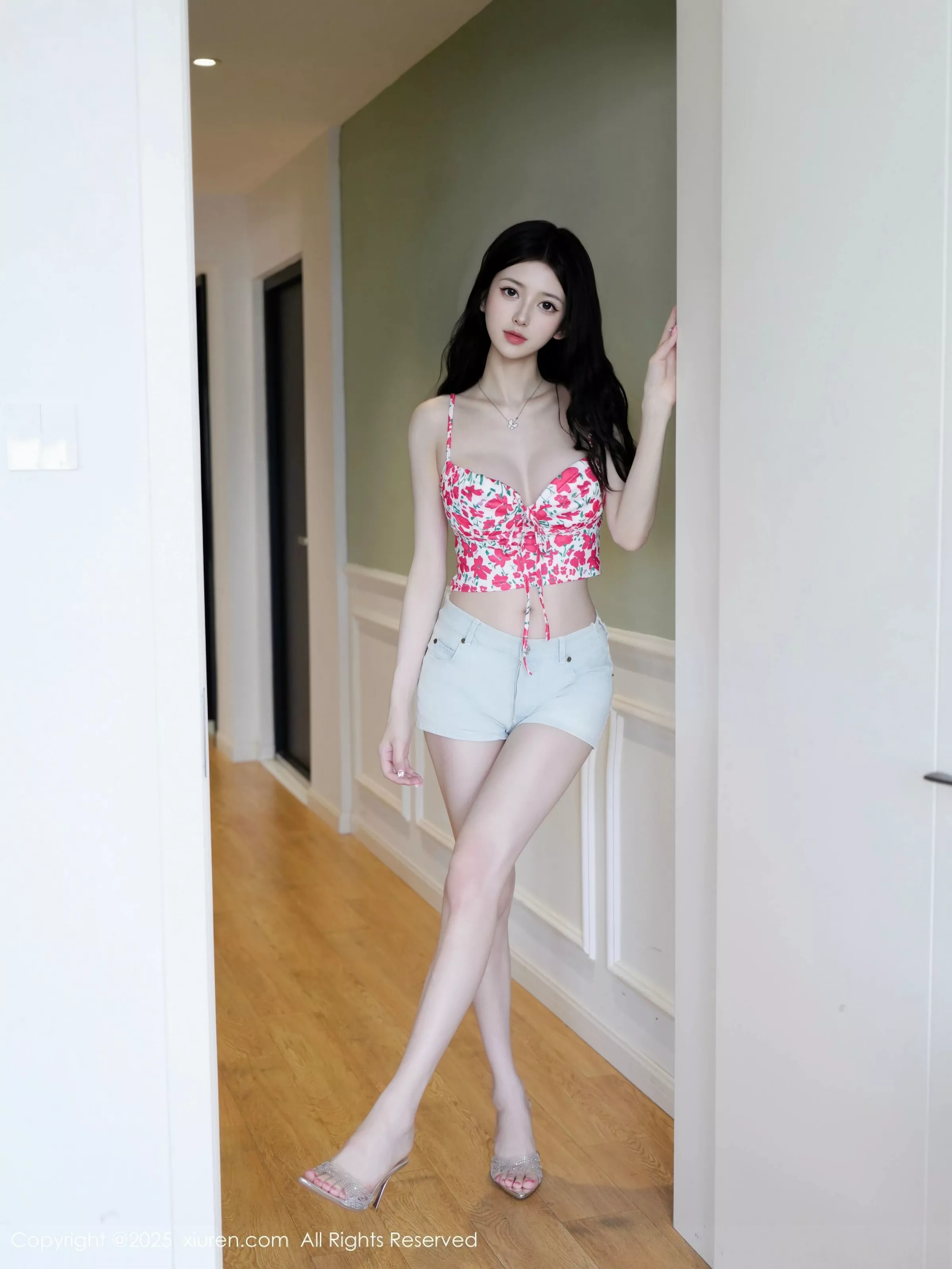 秀人集.com_[XiuRen秀人网]No.10442_模特白小蝶性感花色内衣配牛仔短裤半脱秀完美曲线诱惑写真70P