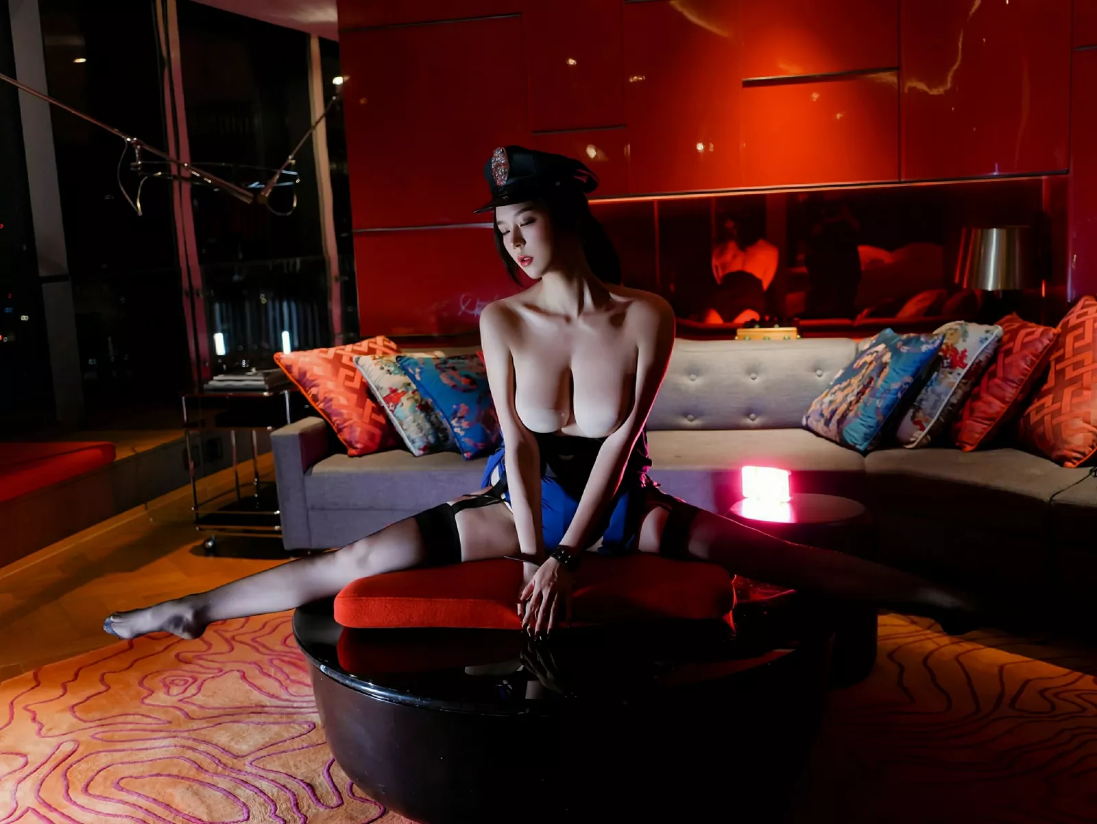 秀人集.com_[XiuRen秀人网]No.10569_模特玫瑰我爱你性感蓝色cos制服配黑丝吊袜秀凹凸身材诱惑写真80P