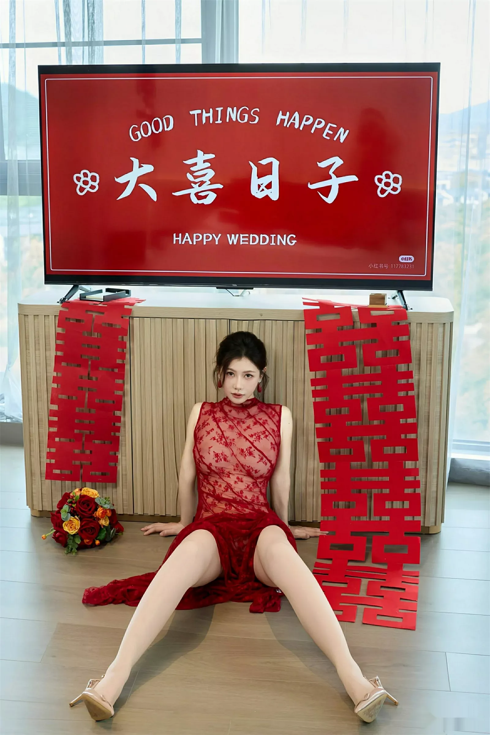 秀人集.com_[XiuRen秀人网]No.10578_模特尹甜甜性感红色新娘晨袍配肉色丝袜秀完美身材迷人诱惑写真69P