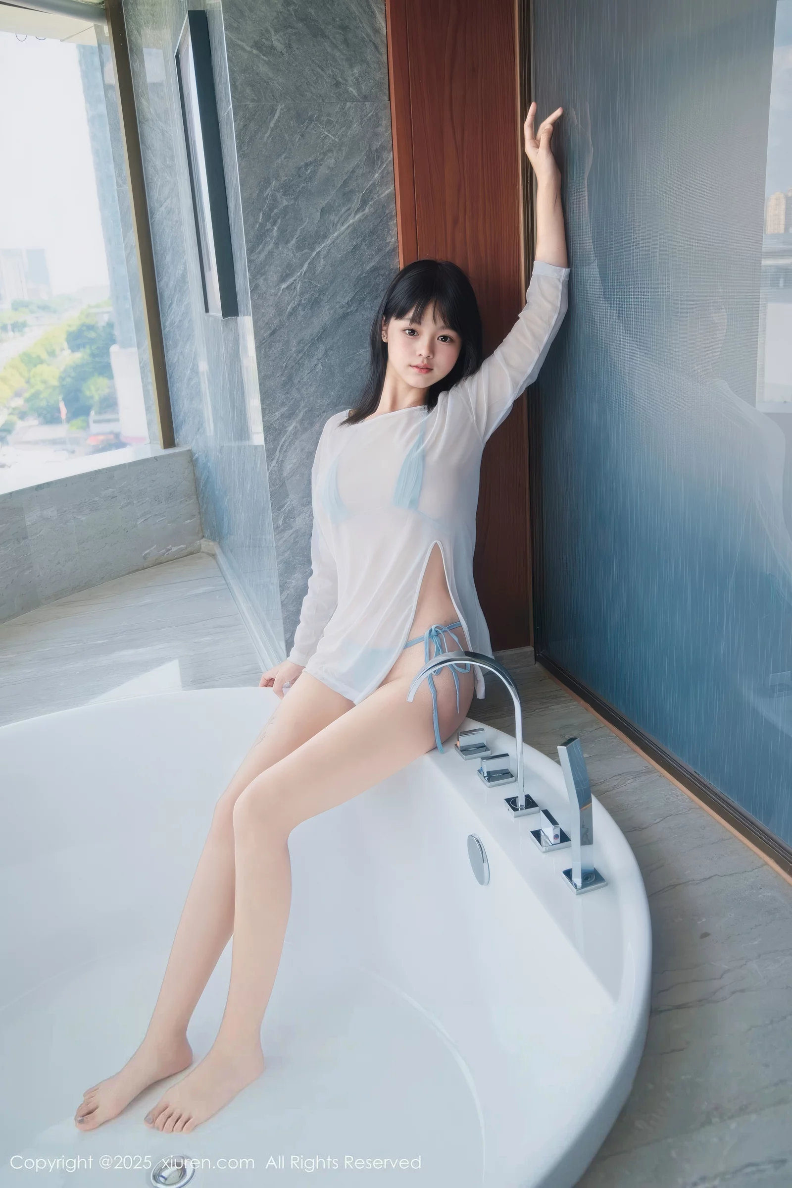 秀人集.com_[XiuRen秀人网]No.10651_新人模特小泠性感薄纱服饰露蓝色比基尼秀完美身材诱惑写真80P