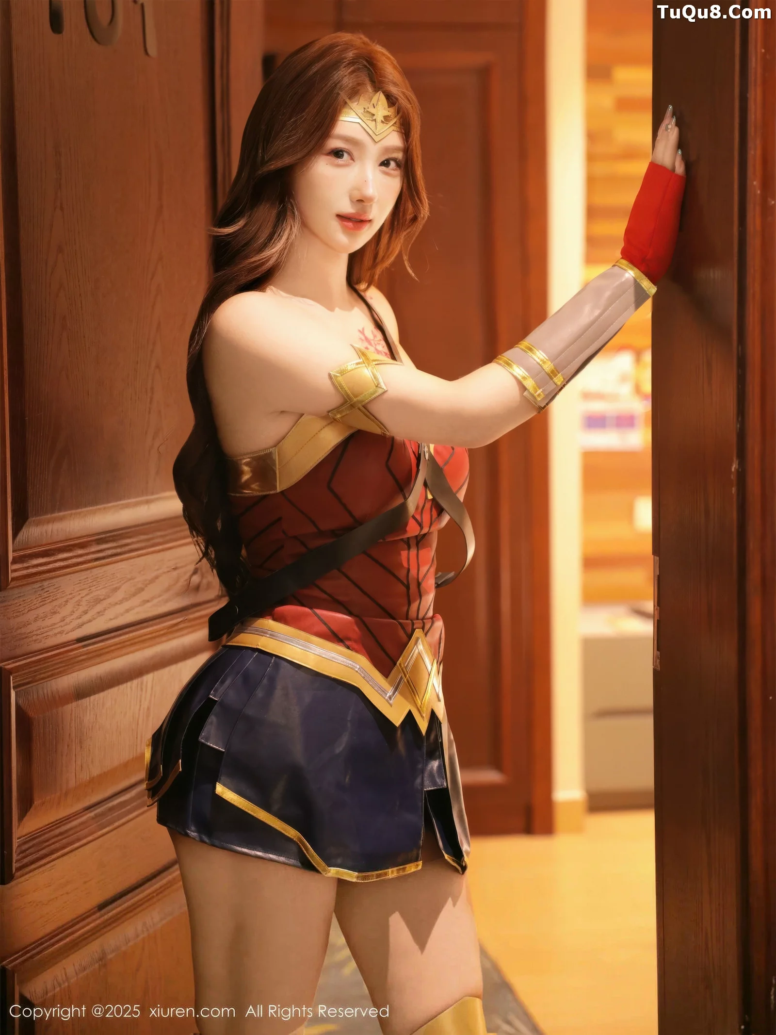 秀人集.com_[XiuRen秀人网]No.10710_模特金允希Yuki性感Cos神奇女侠服饰秀完美身材迷人诱惑写真80P