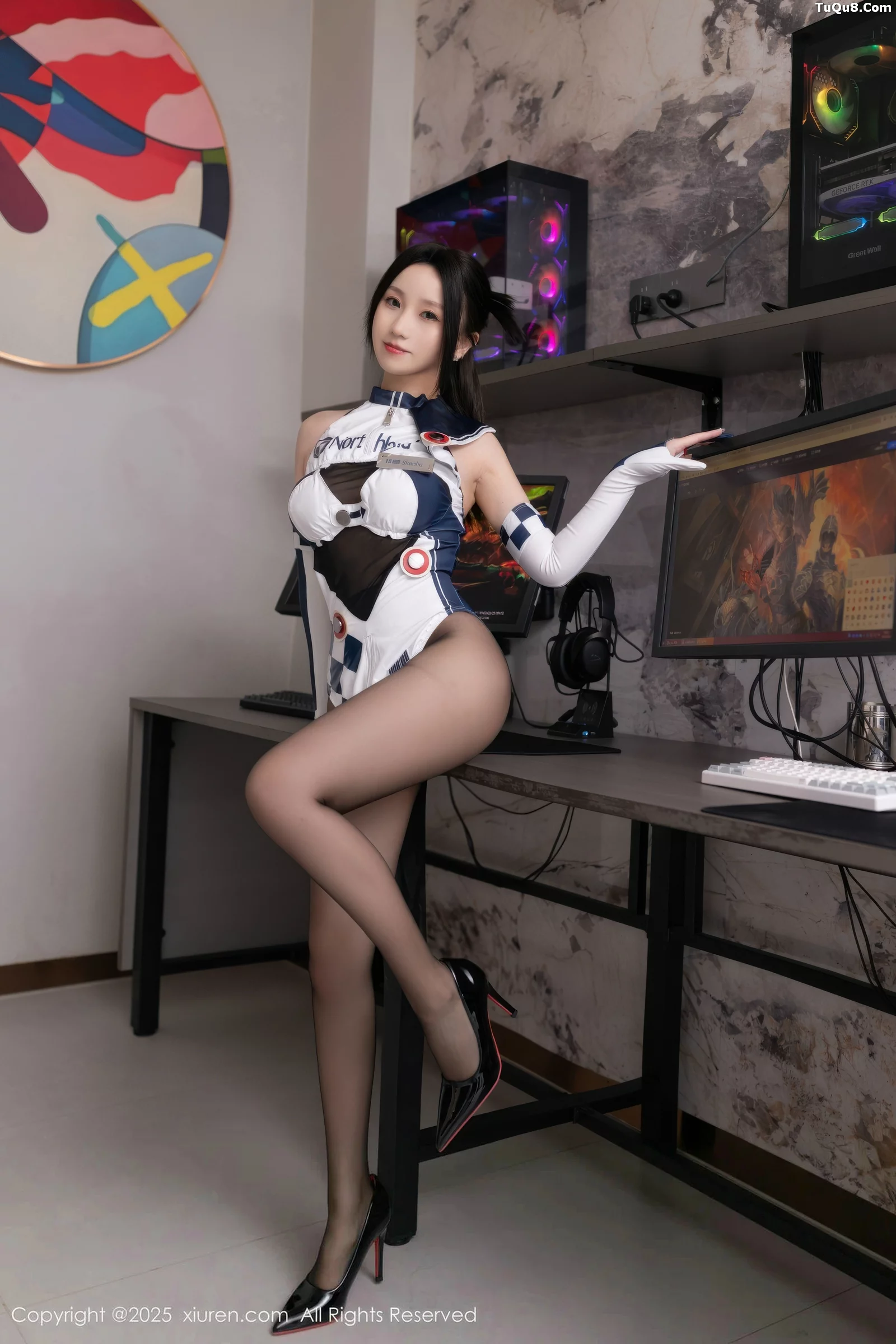 秀人集.com_[XiuRen秀人网]No.10723_模特杏子Yada性感Cos连体服饰配超薄黑丝秀曼妙身姿诱惑写真72P