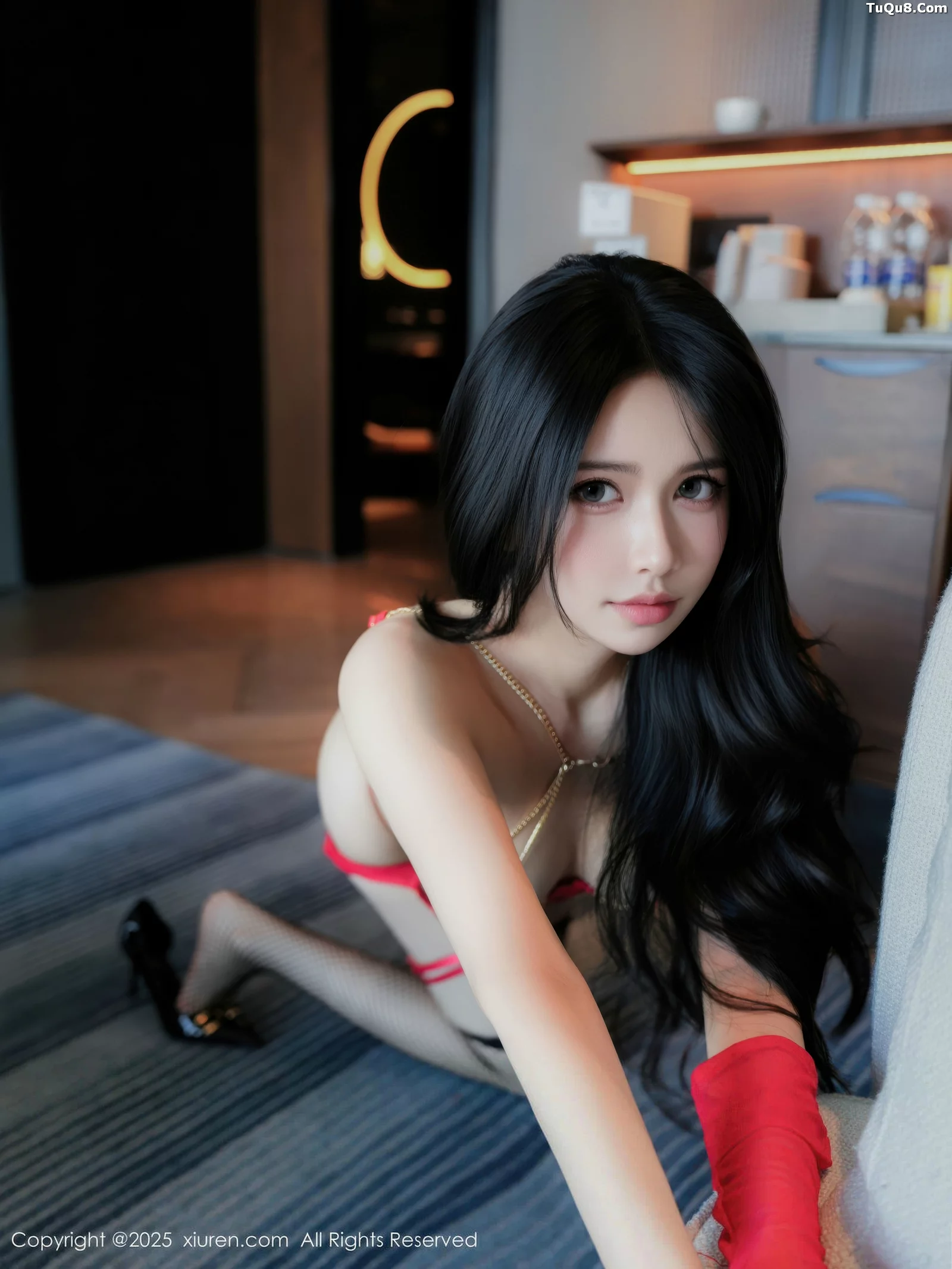 秀人集.com_[XiuRen秀人网]No.10738_模特shelly诗莉吖性感红色情趣服饰配黑丝网袜秀曼妙身姿诱惑写真82P