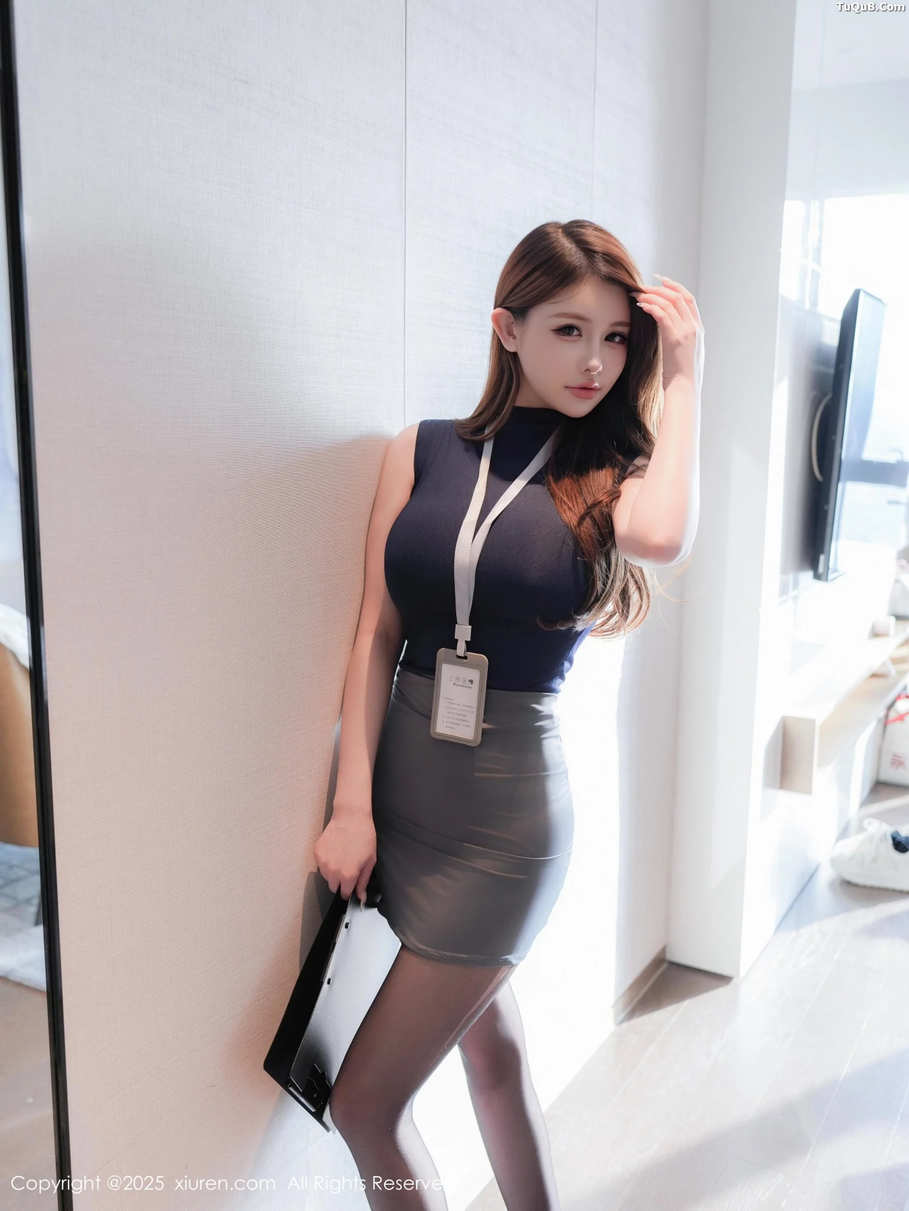 秀人集.com_[XiuRen秀人网]No.10765_模特甜妮性感OL服饰+红色短裙套装配黑丝袜秀丰腴身姿诱惑写真60P