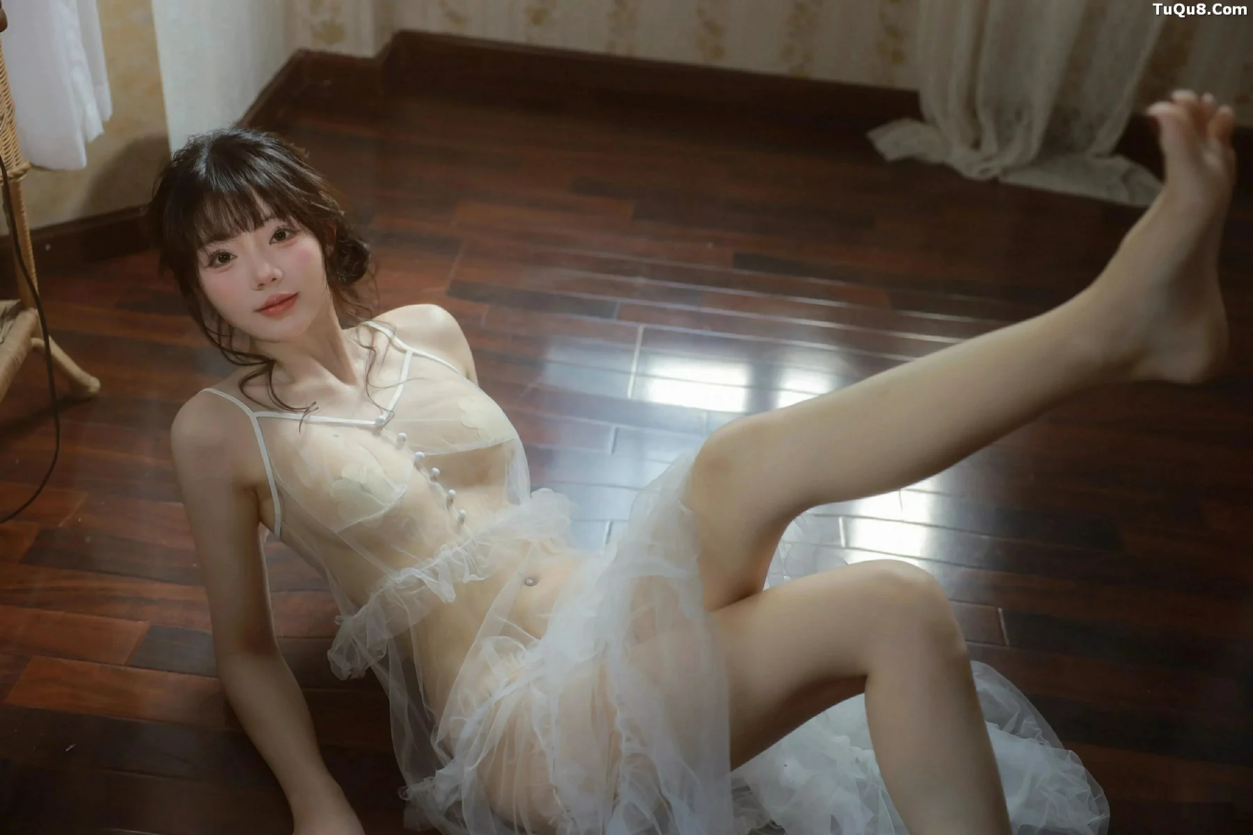 秀人集.com_[XiuRen秀人网]No.10799_模特佘贝拉Bella性感连衣长裙露白色情趣内衣秀完美身材诱惑写真73P