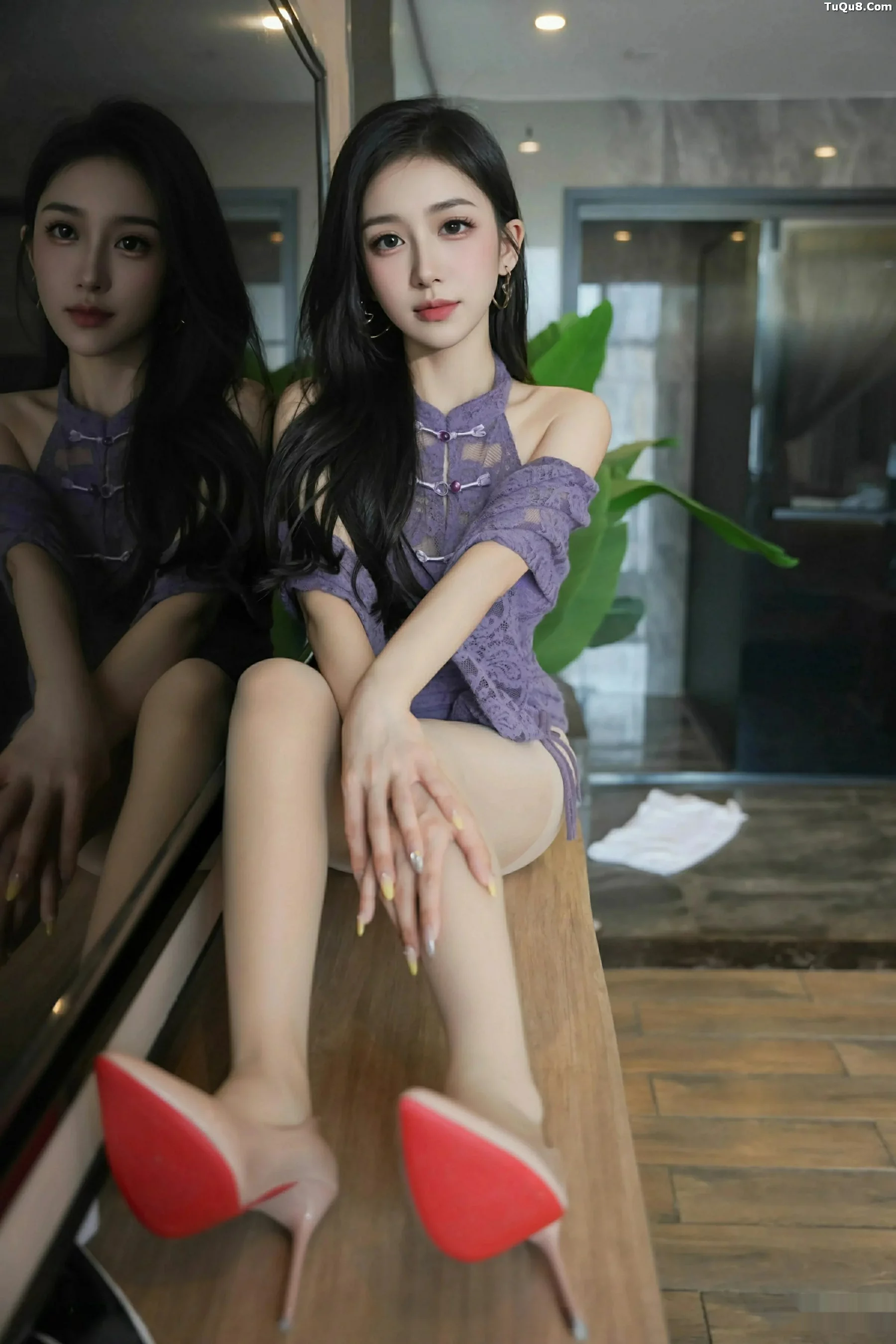 秀人集.com_[XiuRen秀人网]No.10801_模特小阿娇Gill性感紫色连衣长裙配白色丝袜秀完美身材诱惑写真70P